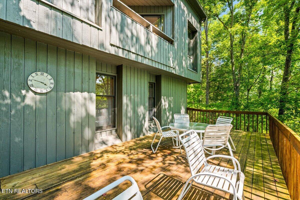 241 Deer Run Point Lafollette TN 37766