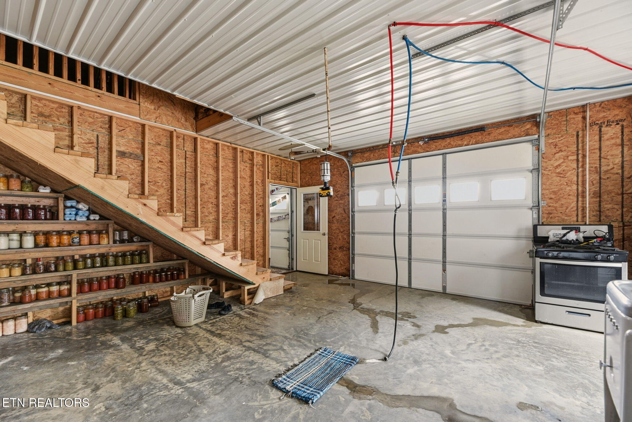 337 Old Collins Deer Lodge TN 37726