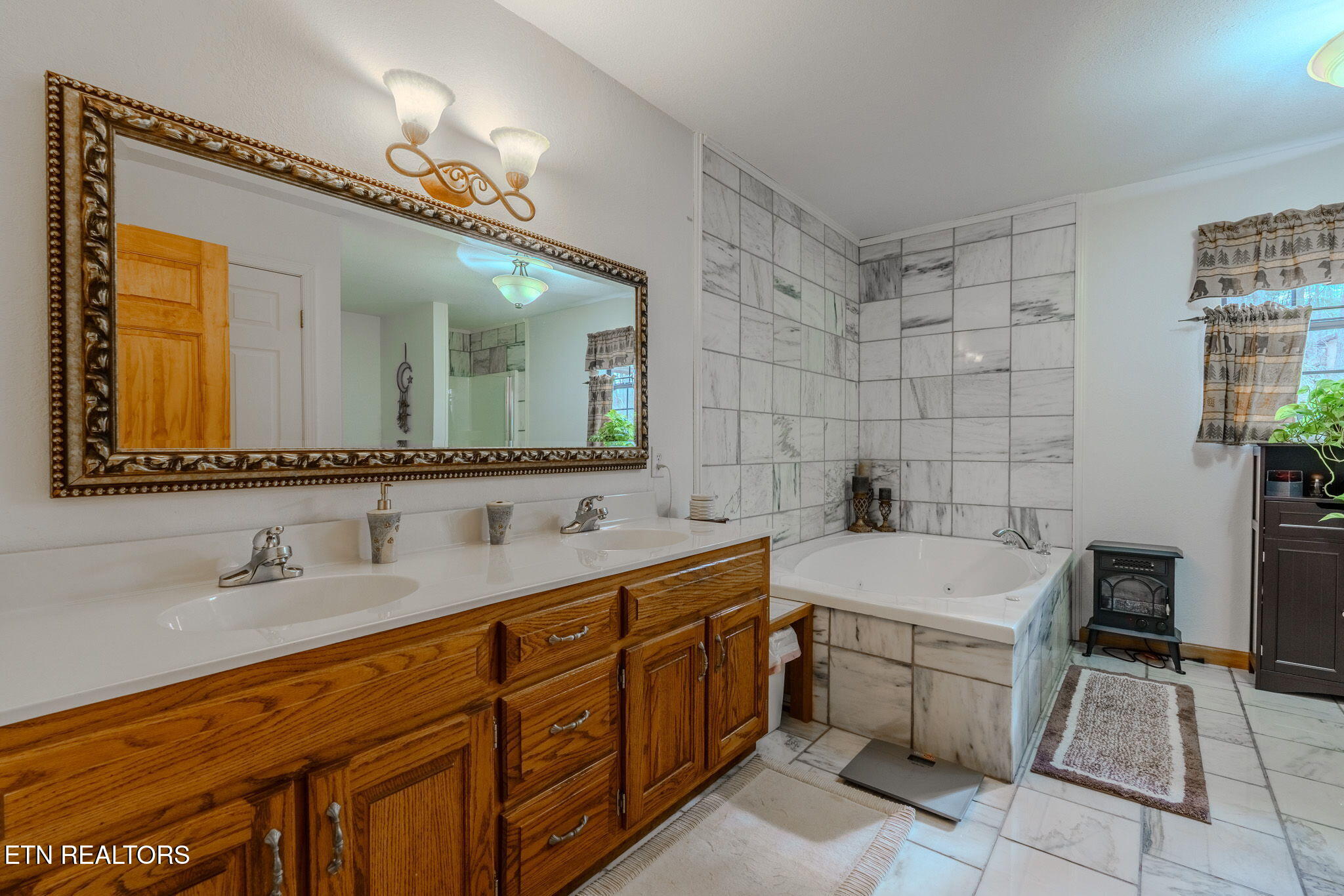 224 Lenz Drive Kodak TN 37764