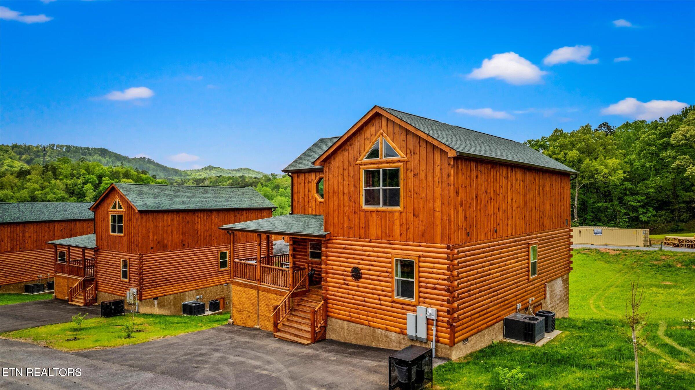 417 Southern Sun Way Pigeon Forge TN 37863