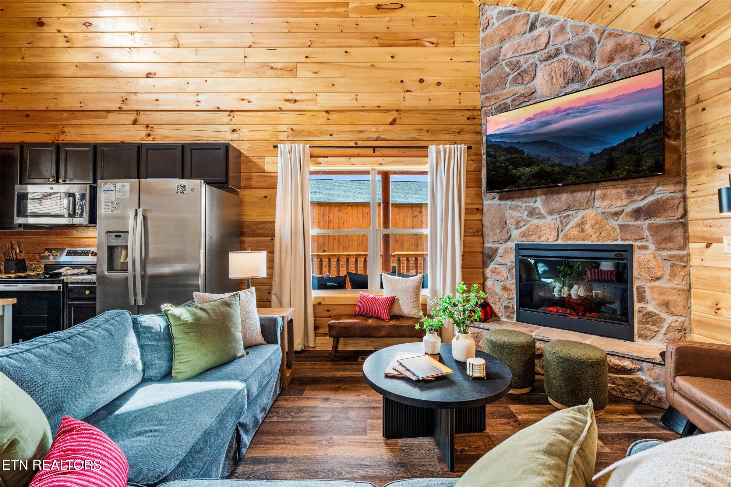 417 Southern Sun Way Pigeon Forge TN 37863