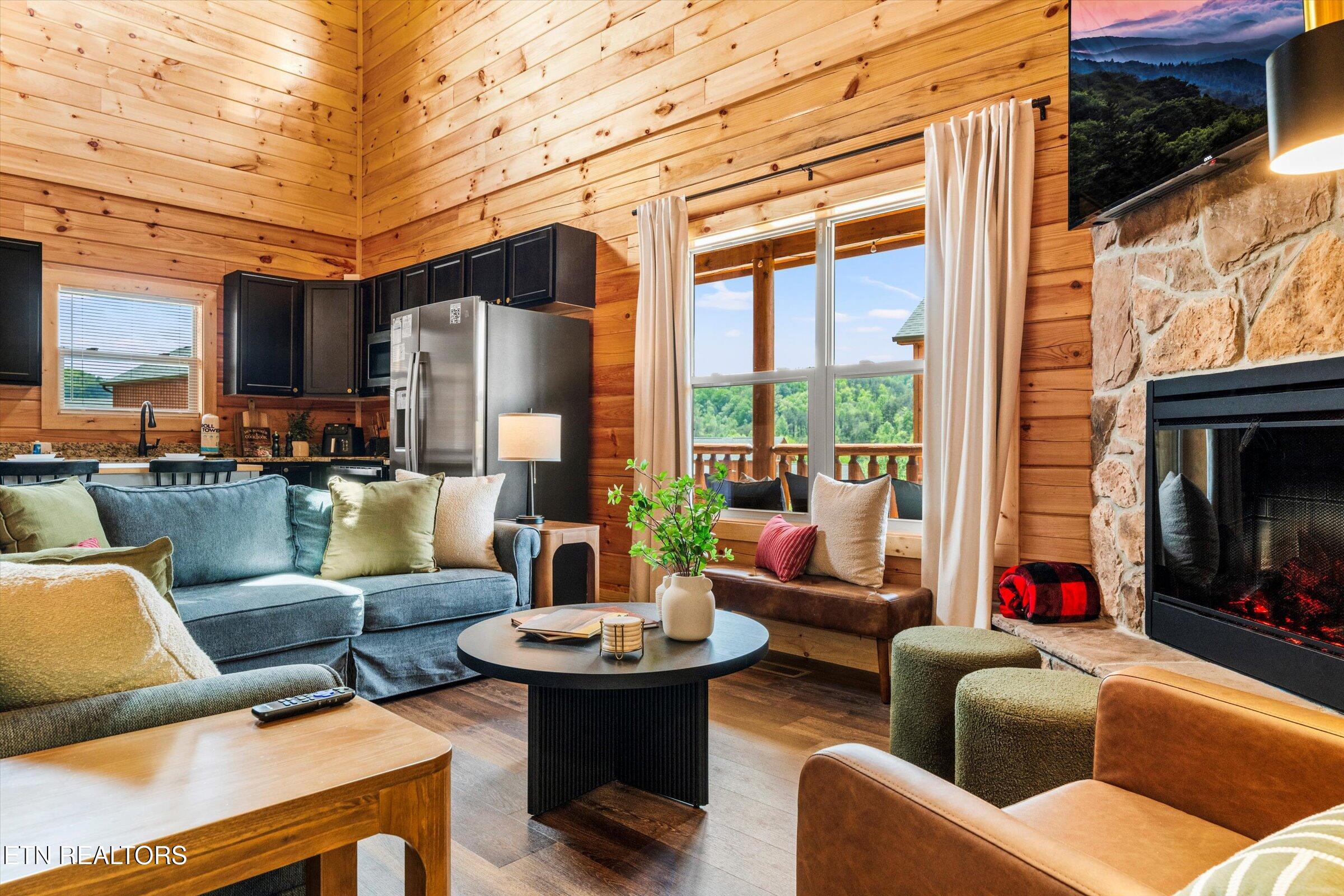417 Southern Sun Way Pigeon Forge TN 37863