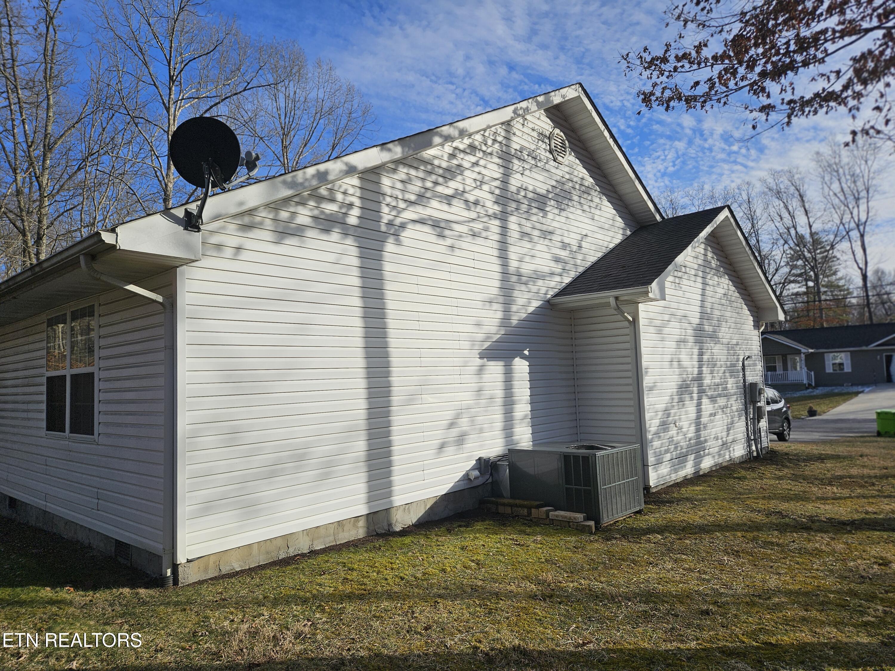 6219 Osage Road Crossville TN 38572