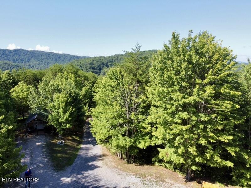 1600 Chestnut Valley Road Vonore TN 37885