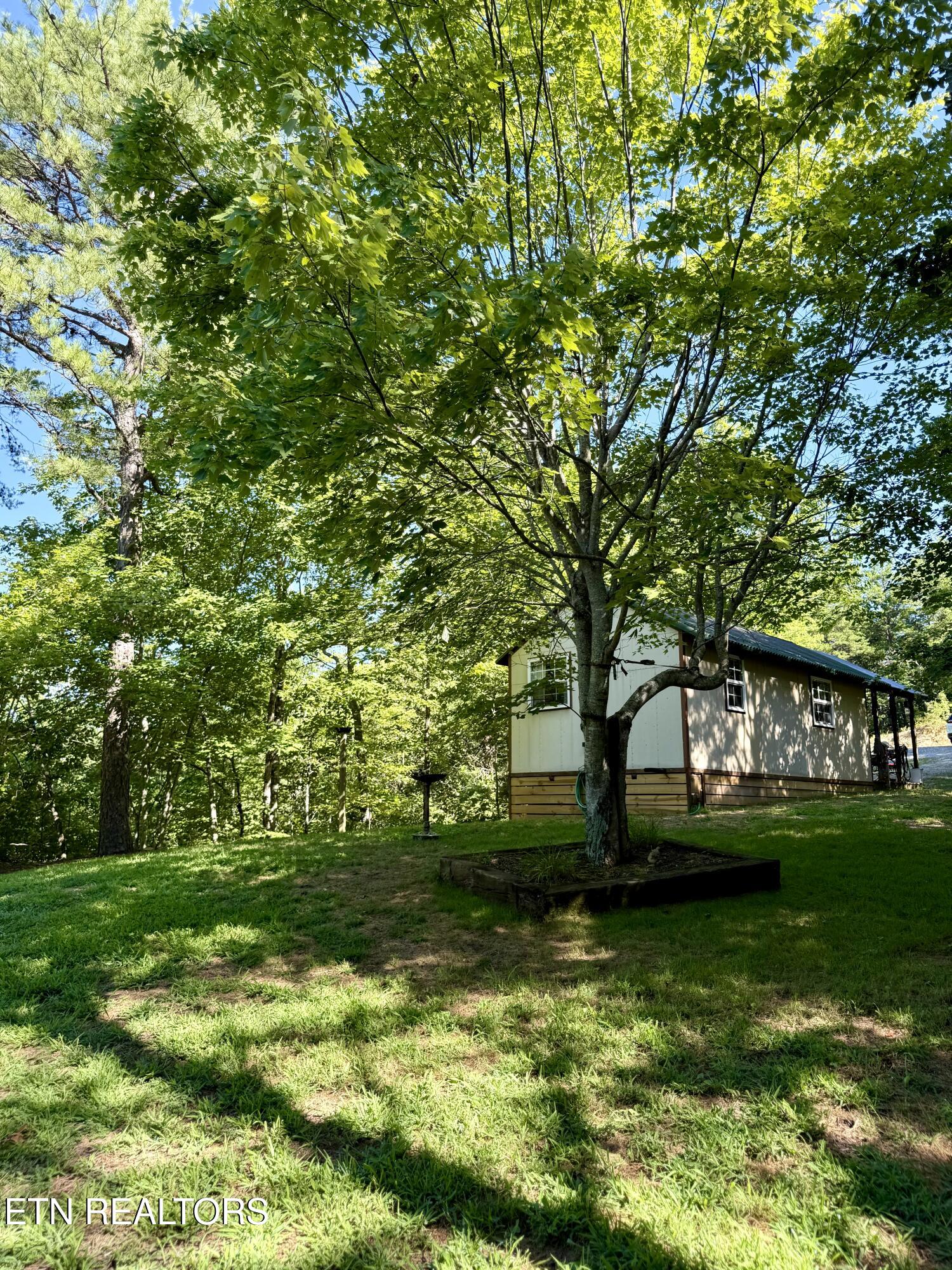 1600 Chestnut Valley Road Vonore TN 37885