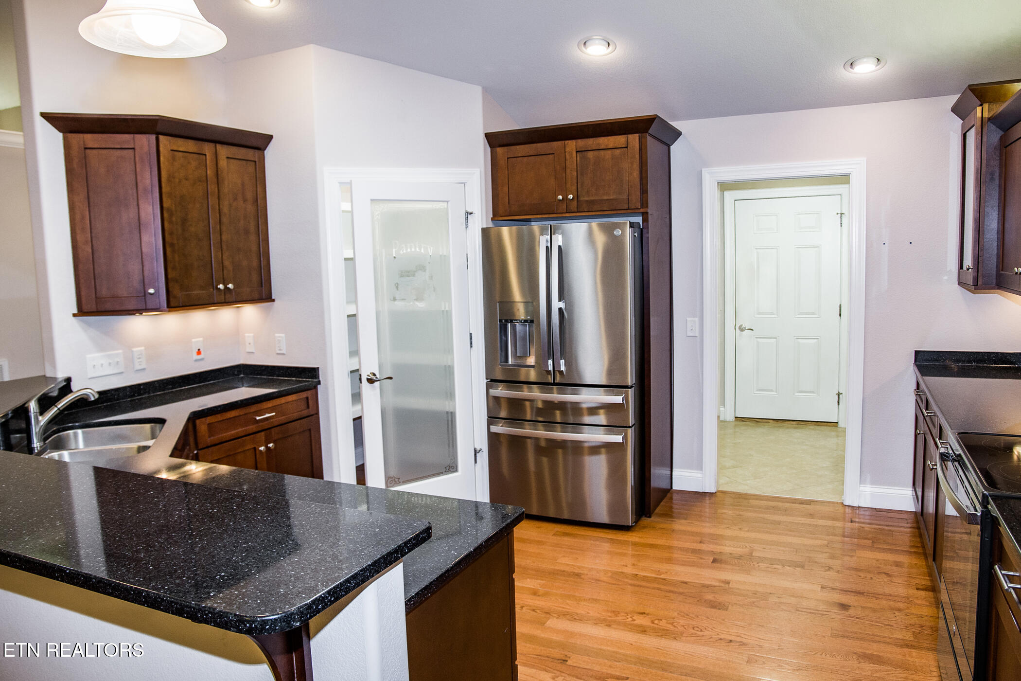 13 Kenwood Court Crossville TN 38558