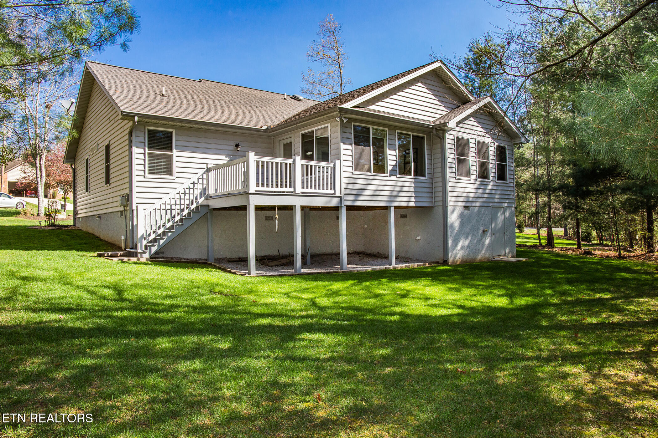 13 Kenwood Court Crossville TN 38558