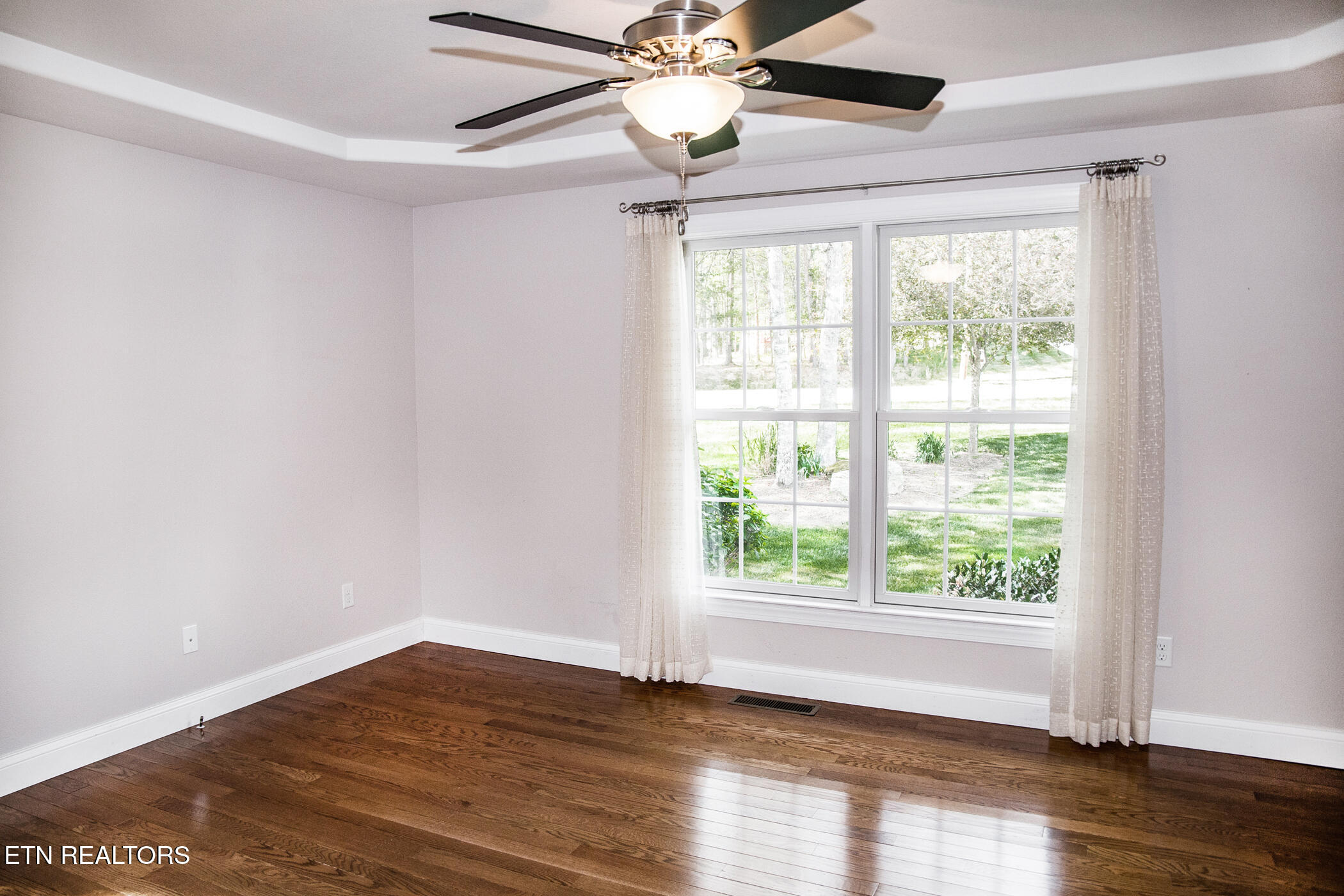 13 Kenwood Court Crossville TN 38558