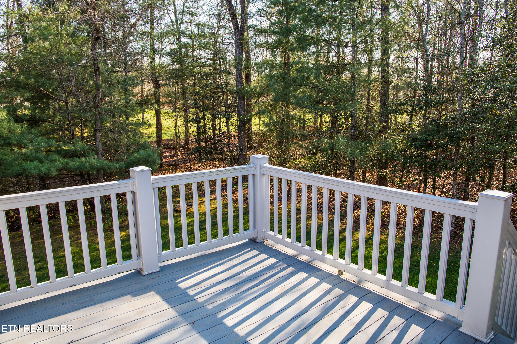 13 Kenwood Court Crossville TN 38558