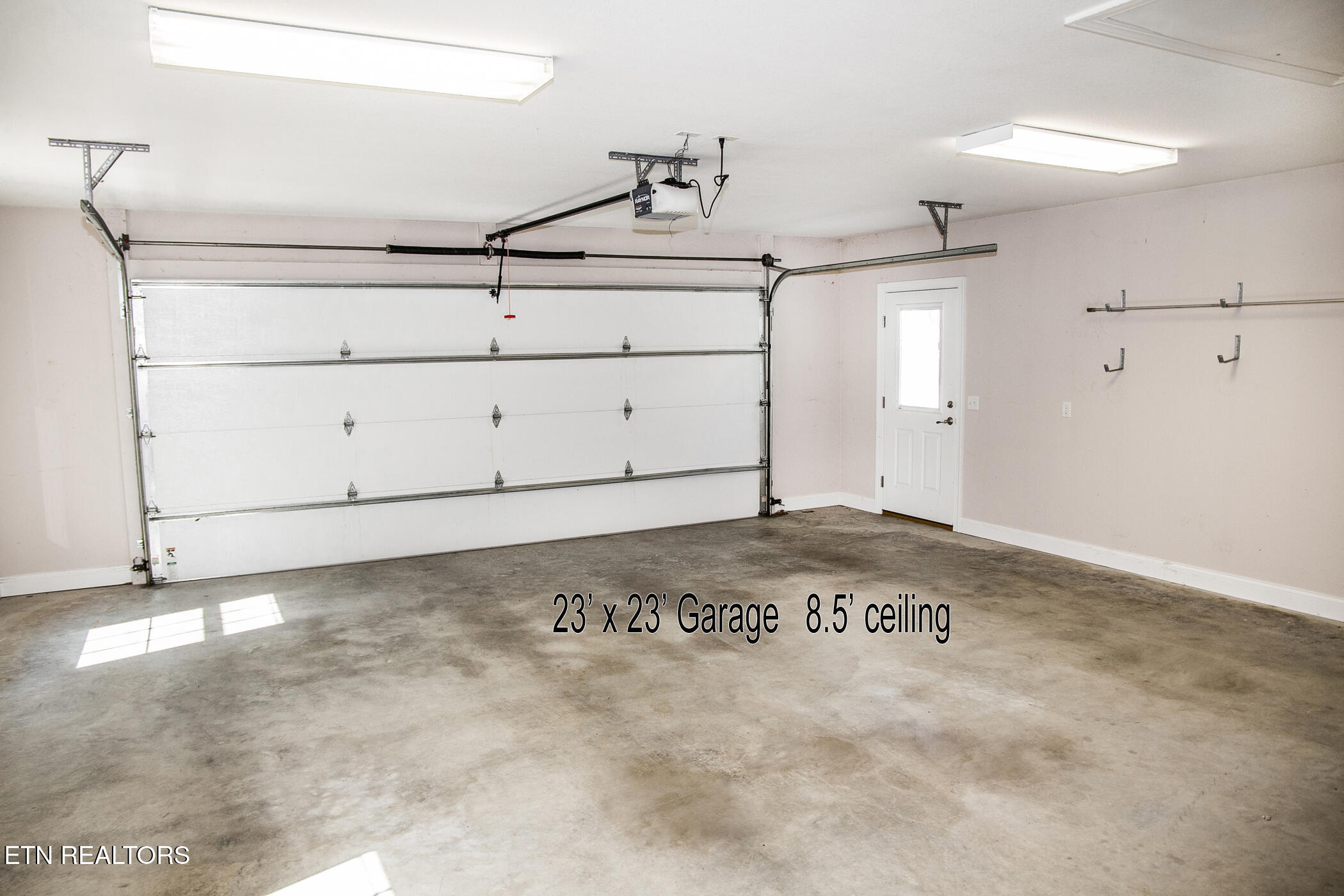 13 Kenwood Court Crossville TN 38558