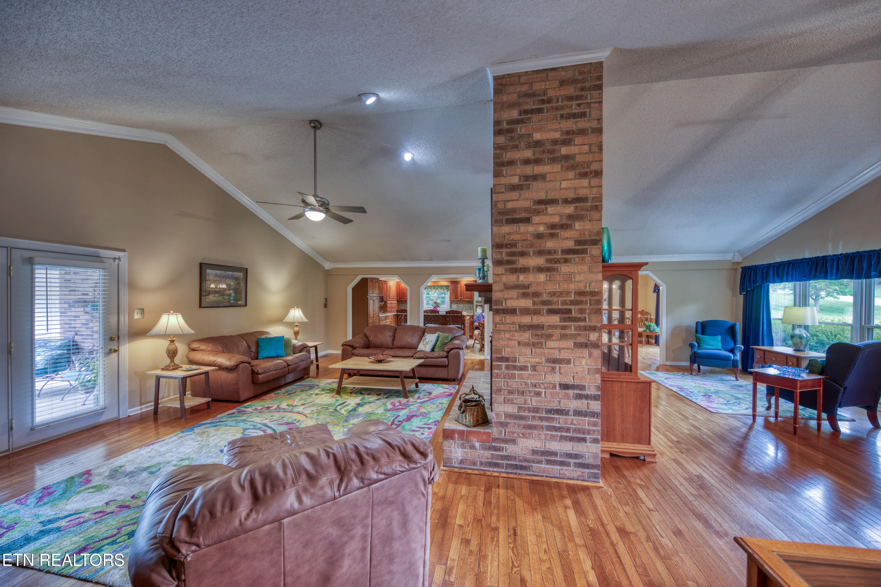 909 Woodsmoke Circle Knoxville TN 37934