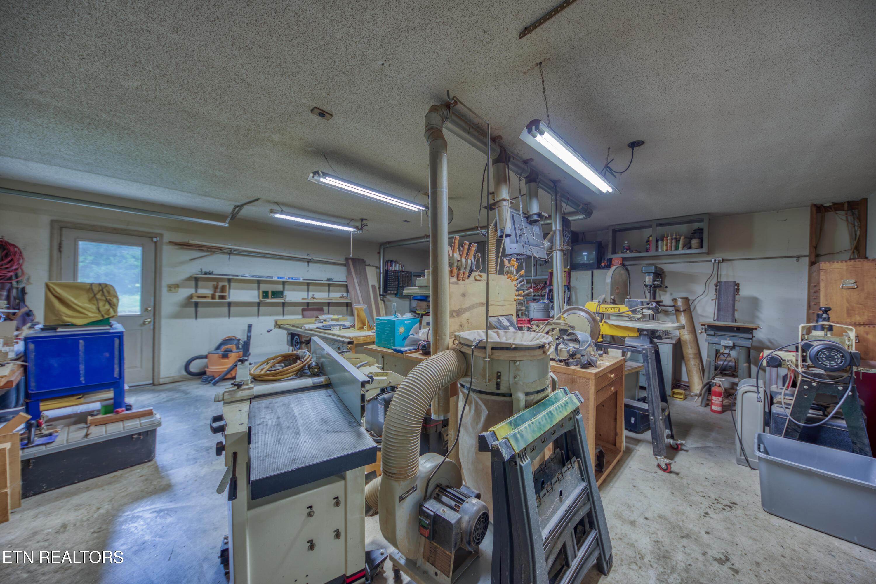 909 Woodsmoke Circle Knoxville TN 37934
