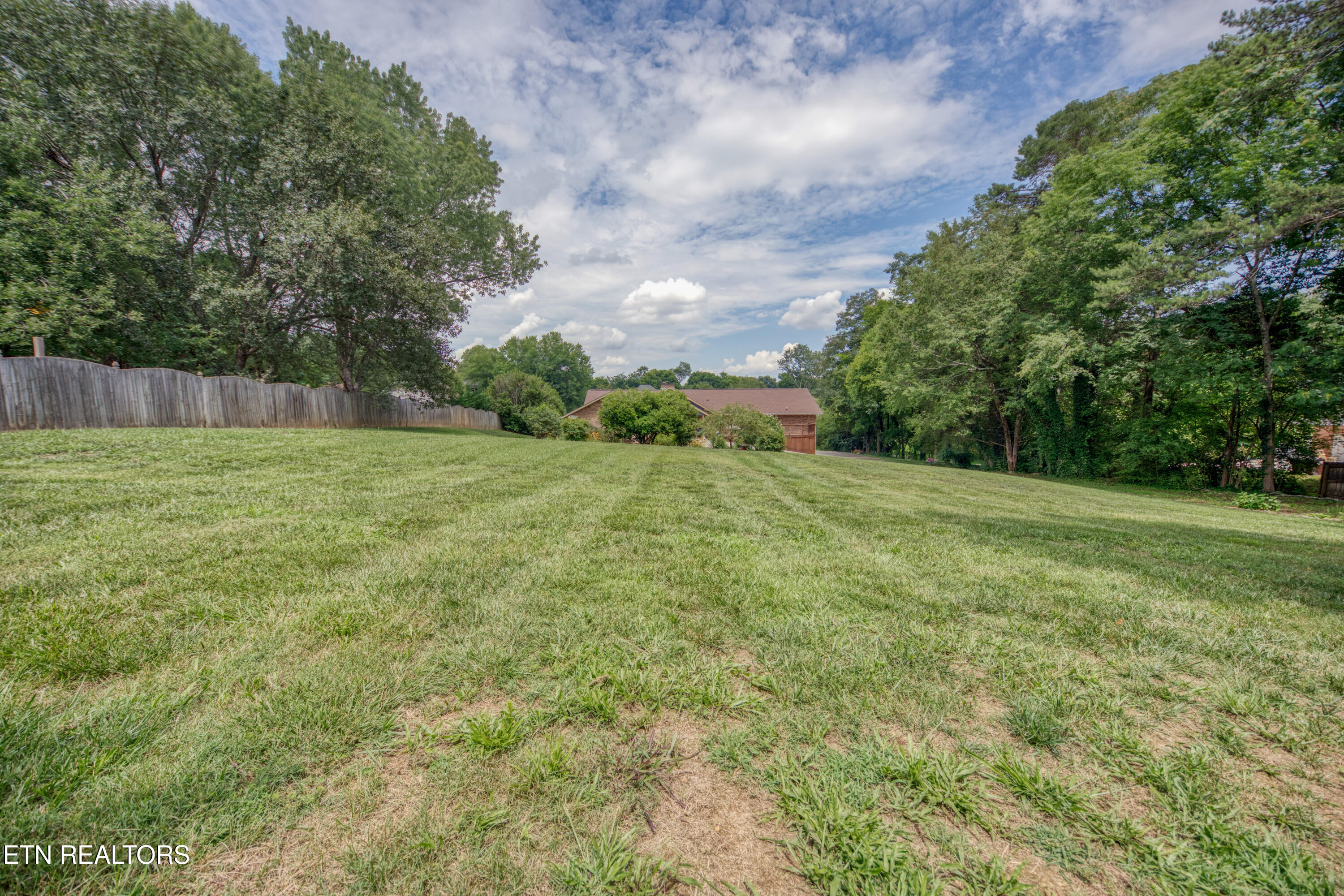 909 Woodsmoke Circle Knoxville TN 37934