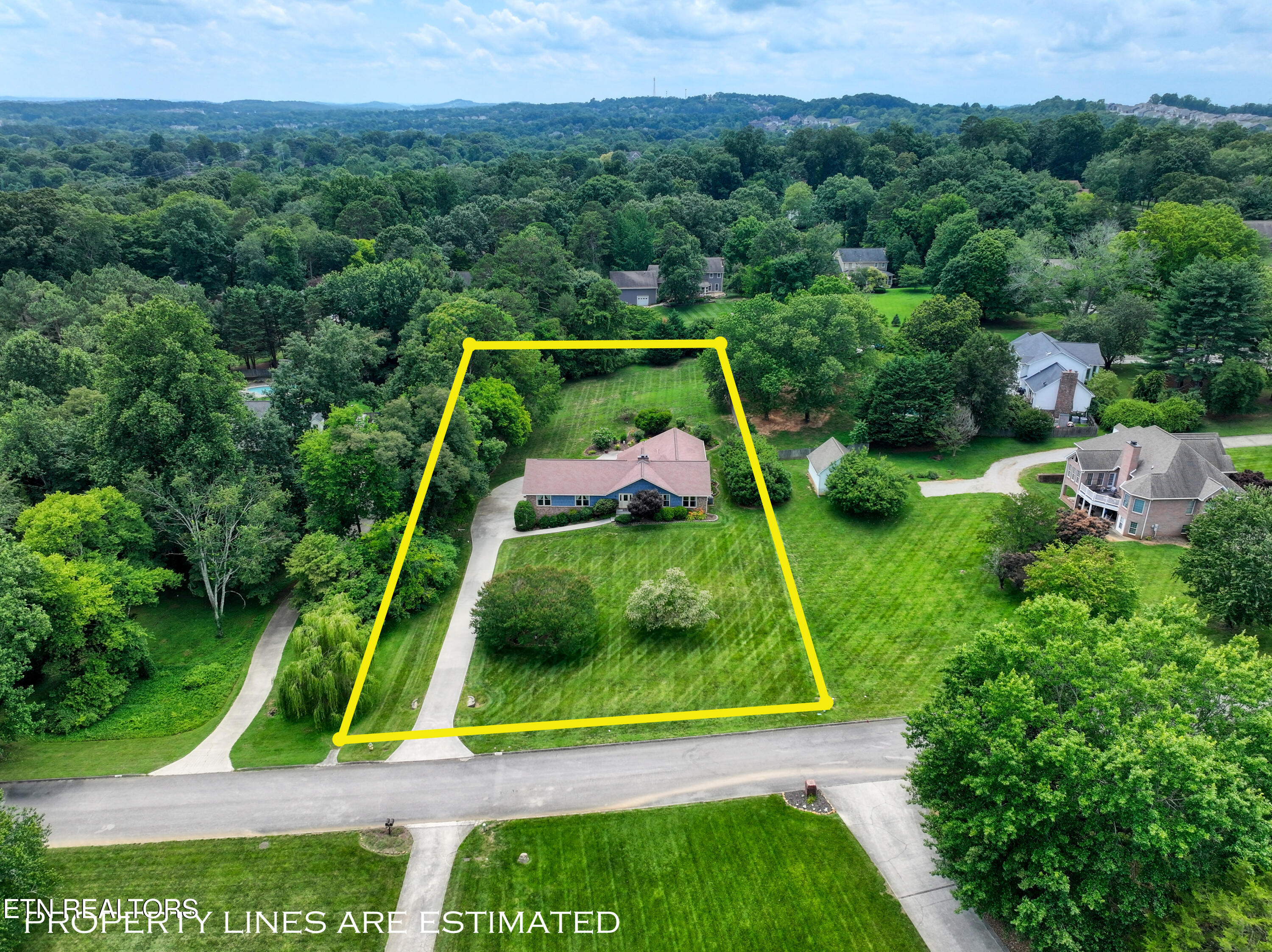 909 Woodsmoke Circle Knoxville TN 37934