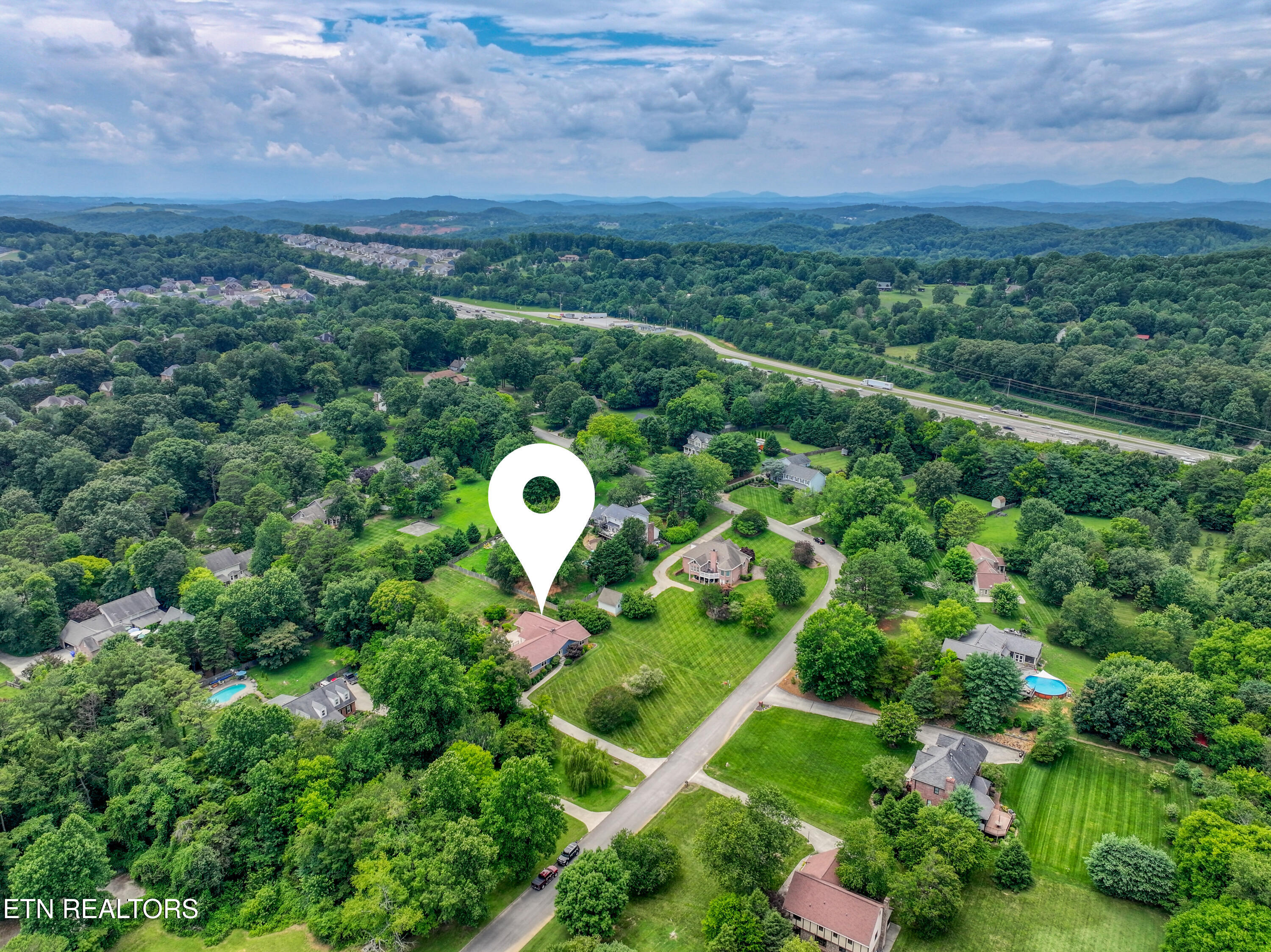 909 Woodsmoke Circle Knoxville TN 37934