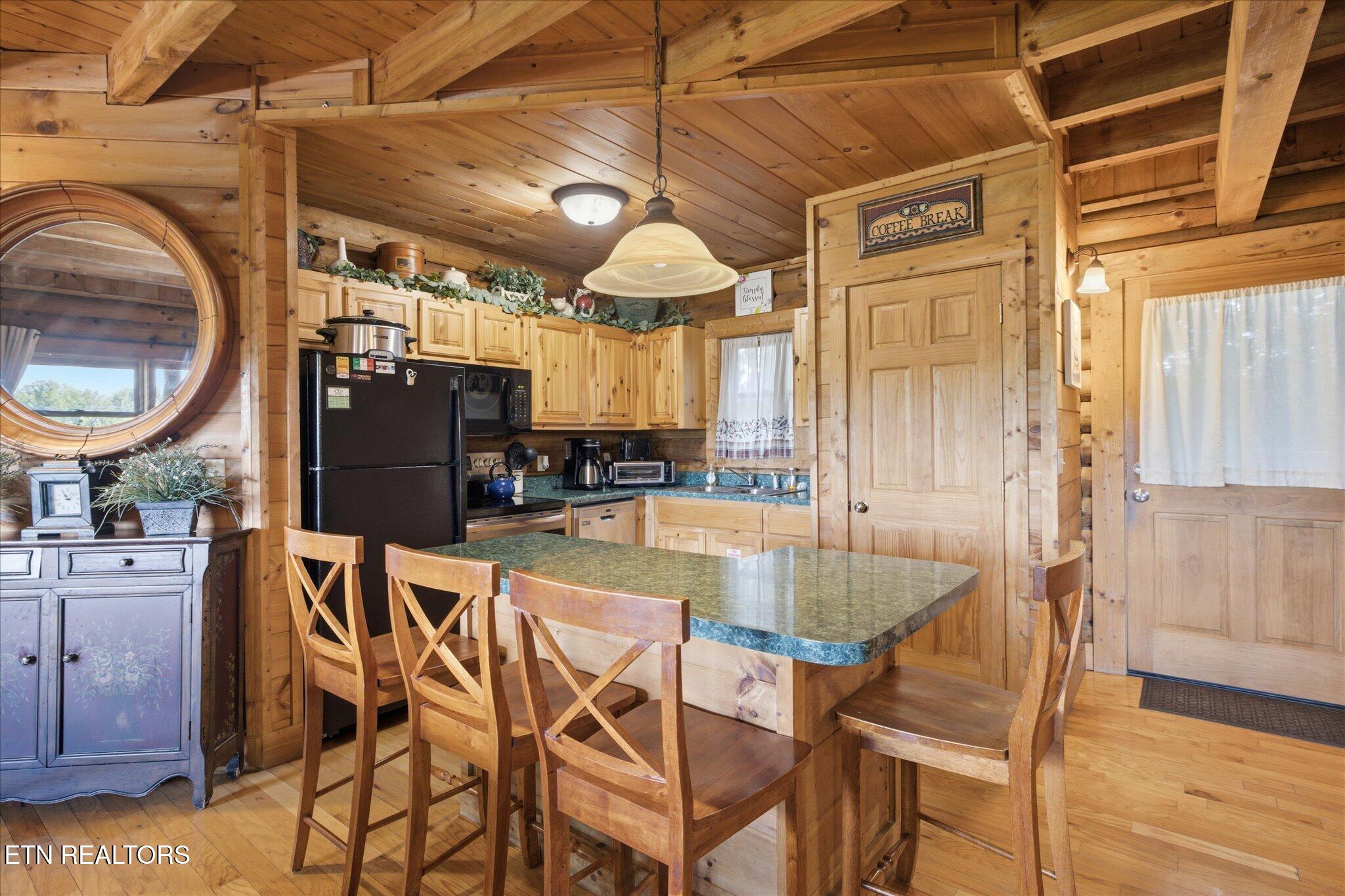 1634 Jed Trail Sevierville TN 37862