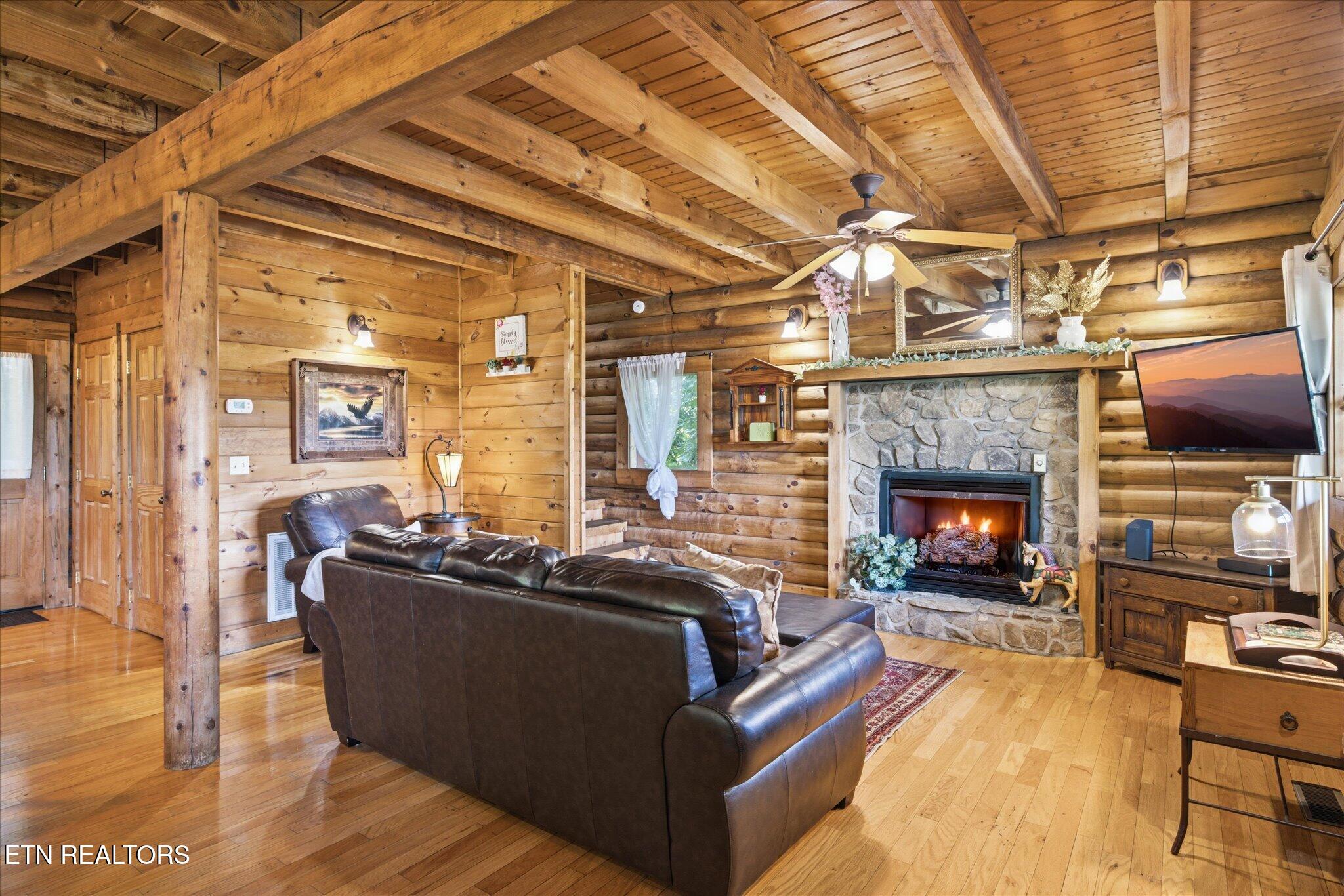 1634 Jed Trail Sevierville TN 37862