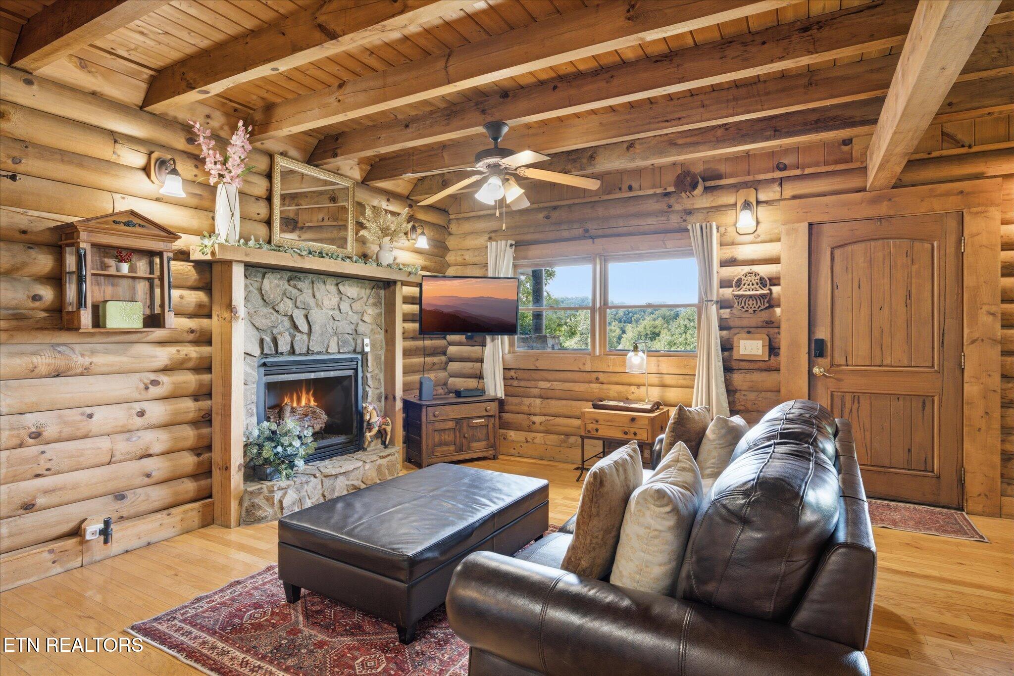 1634 Jed Trail Sevierville TN 37862