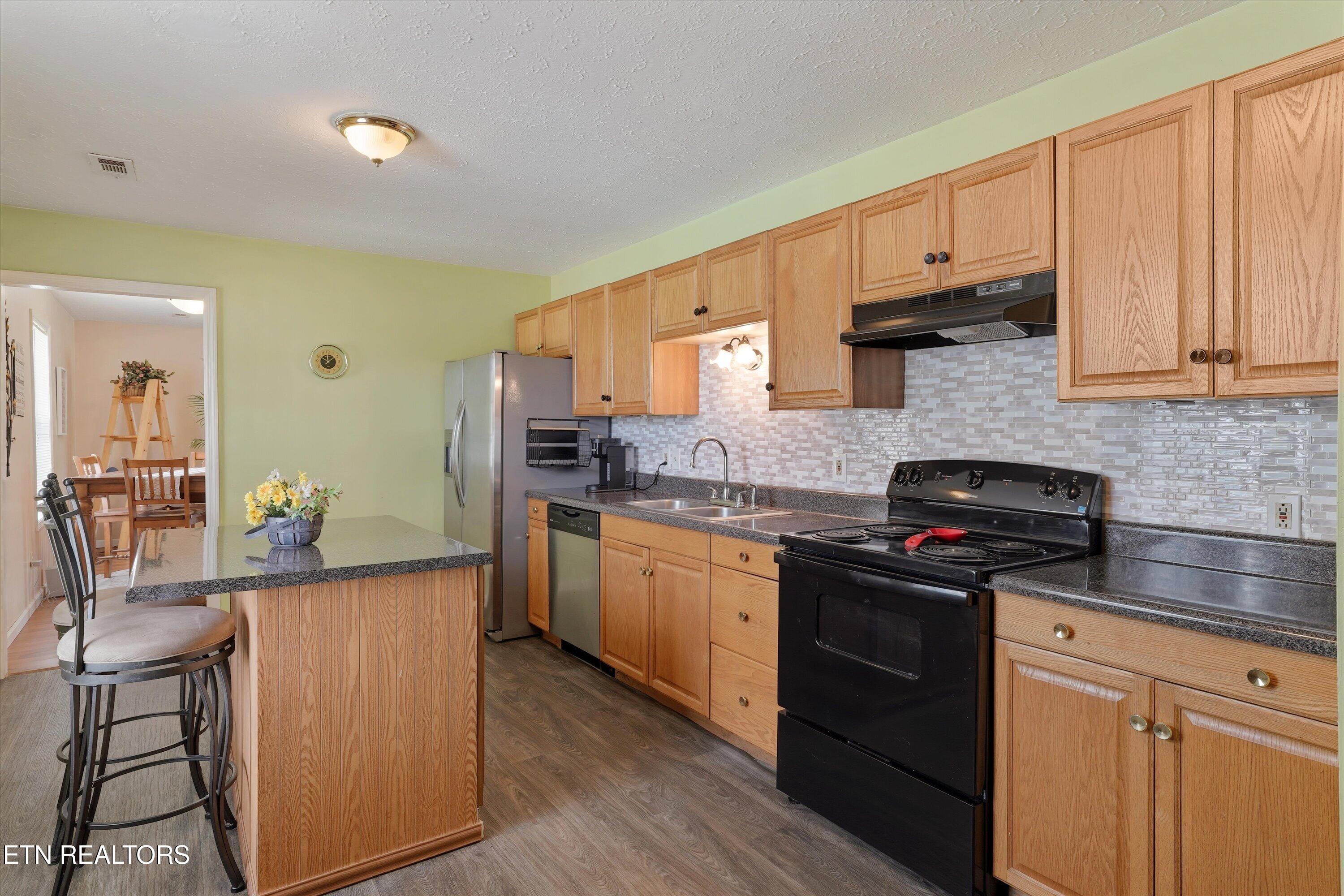 1220 Christianburg Lane Sweetwater TN 37874