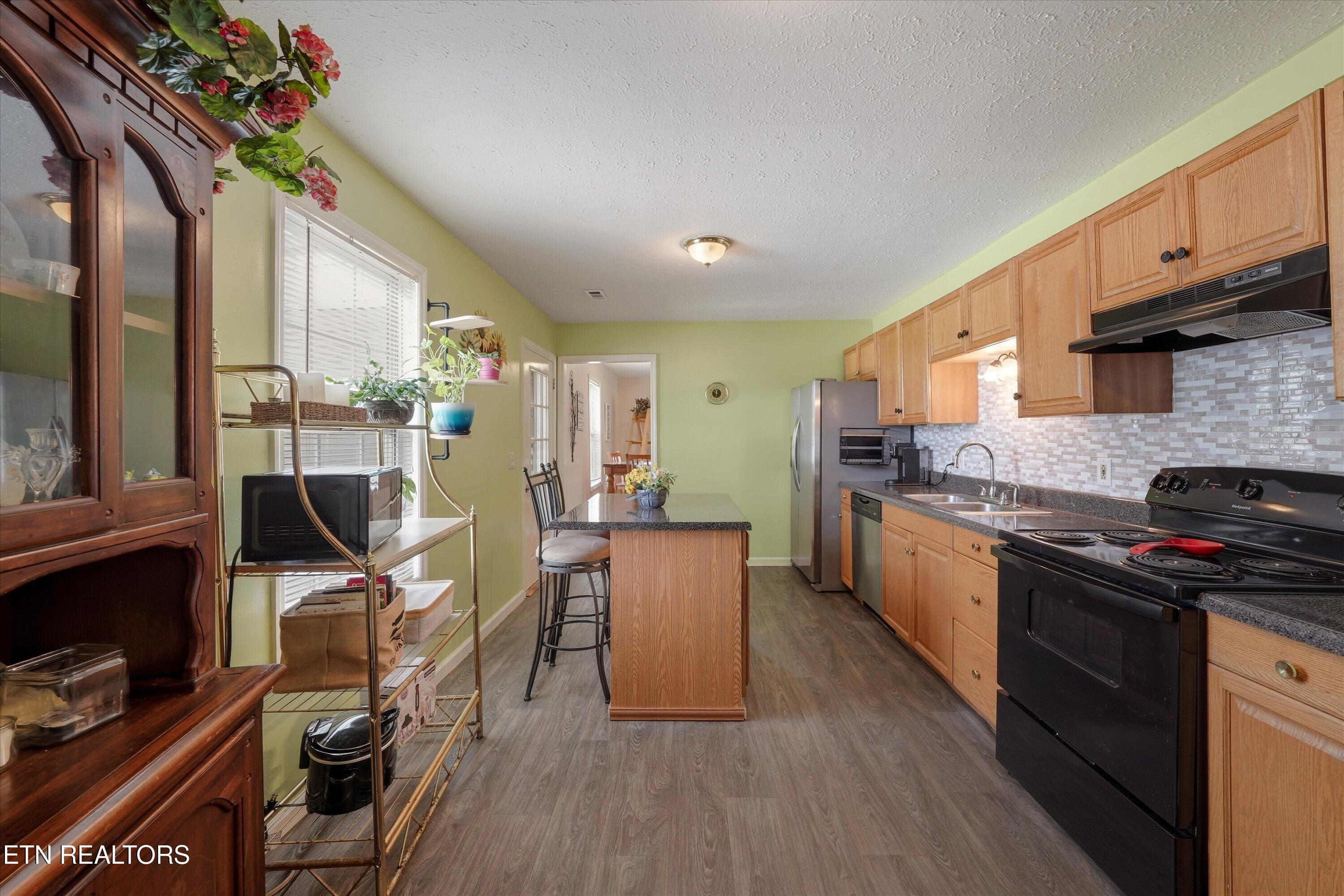 1220 Christianburg Lane Sweetwater TN 37874