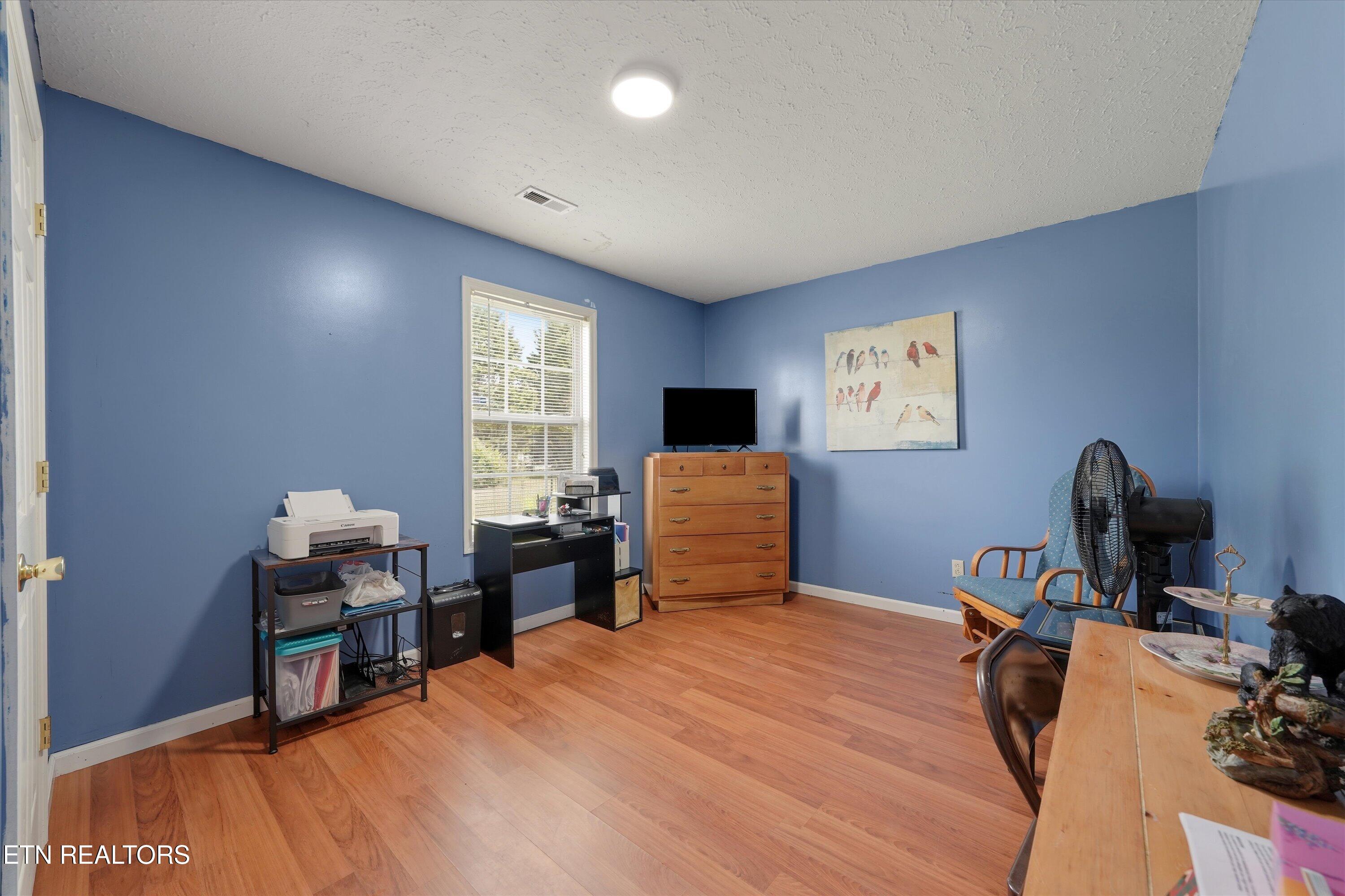 1220 Christianburg Lane Sweetwater TN 37874