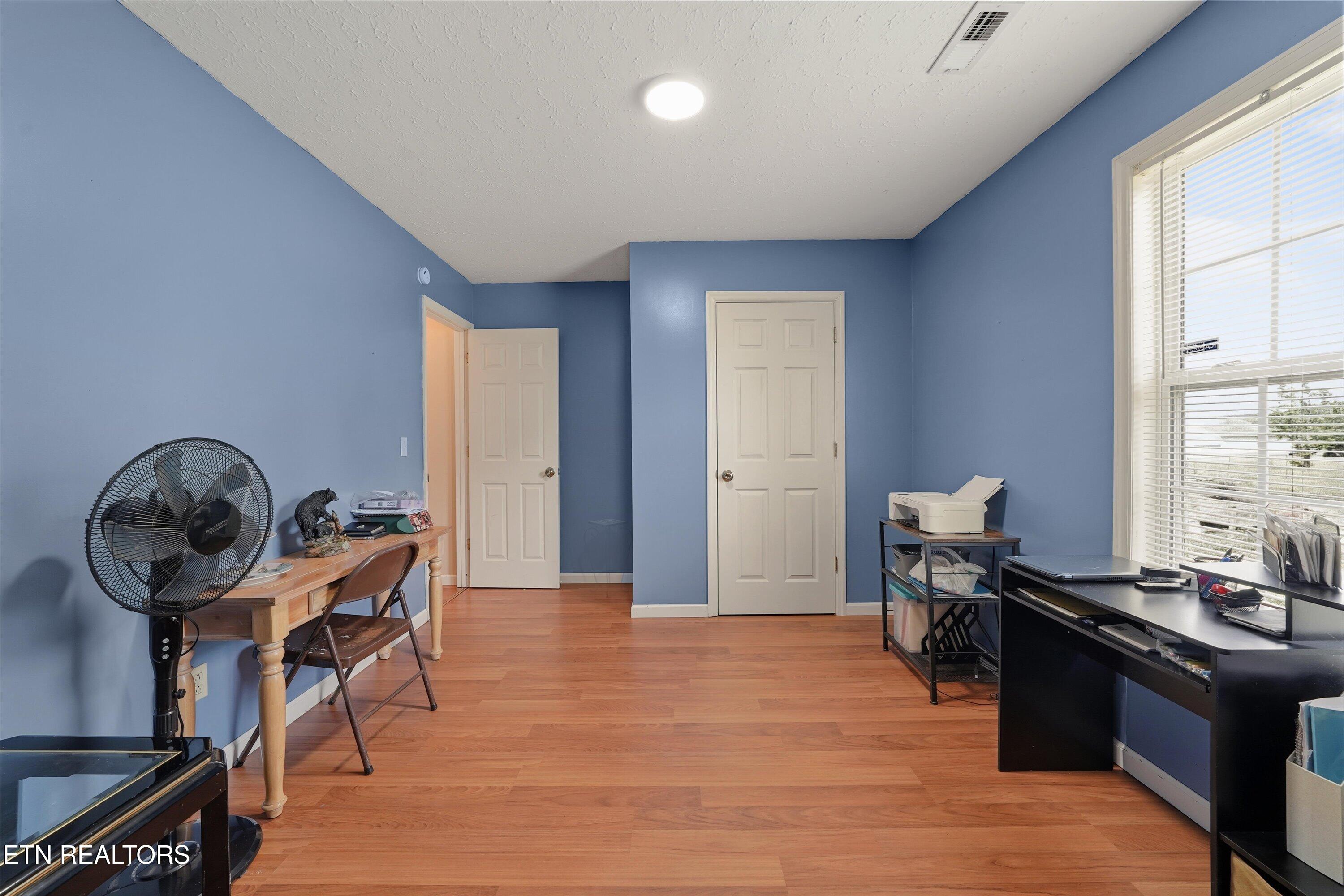 1220 Christianburg Lane Sweetwater TN 37874