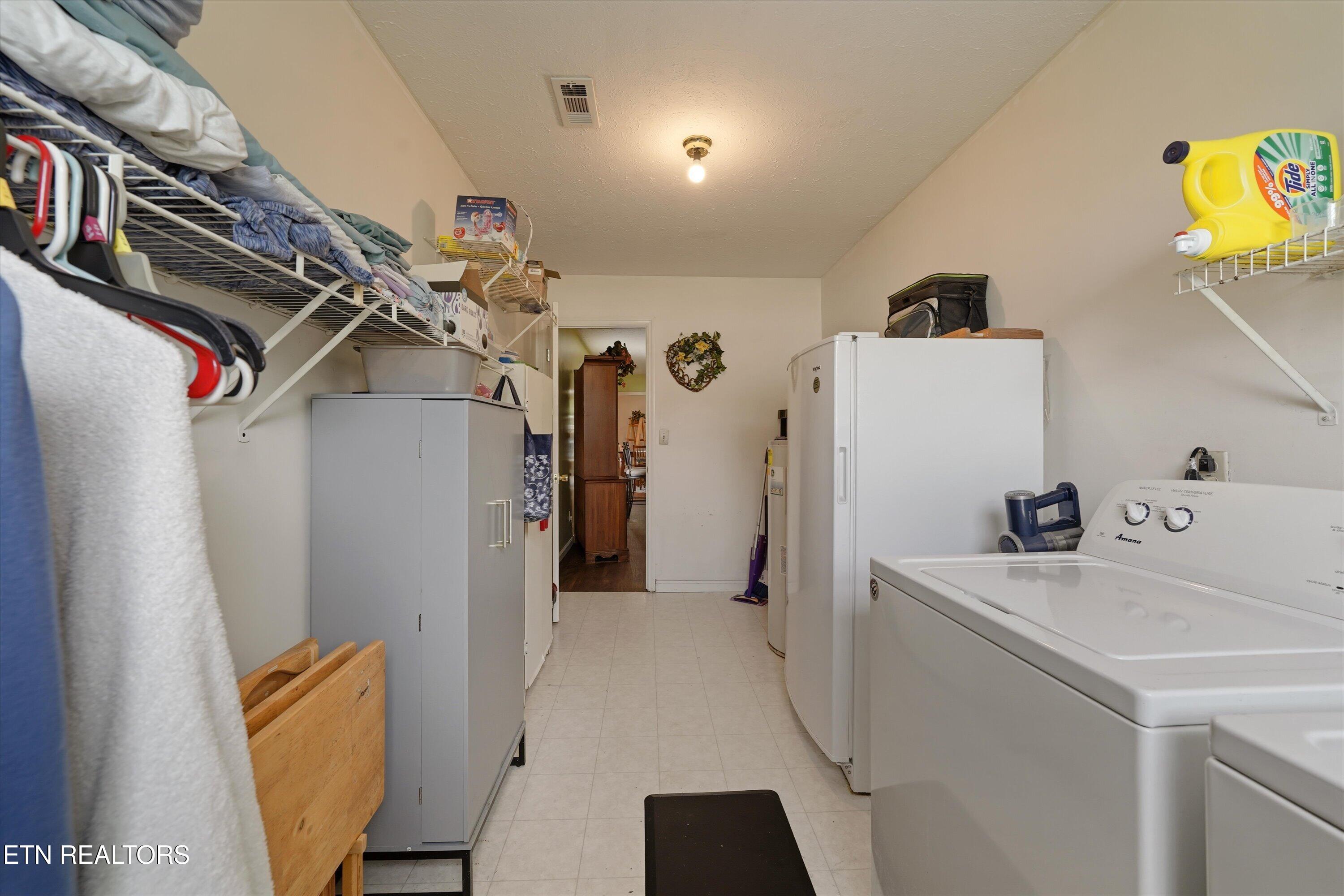 1220 Christianburg Lane Sweetwater TN 37874