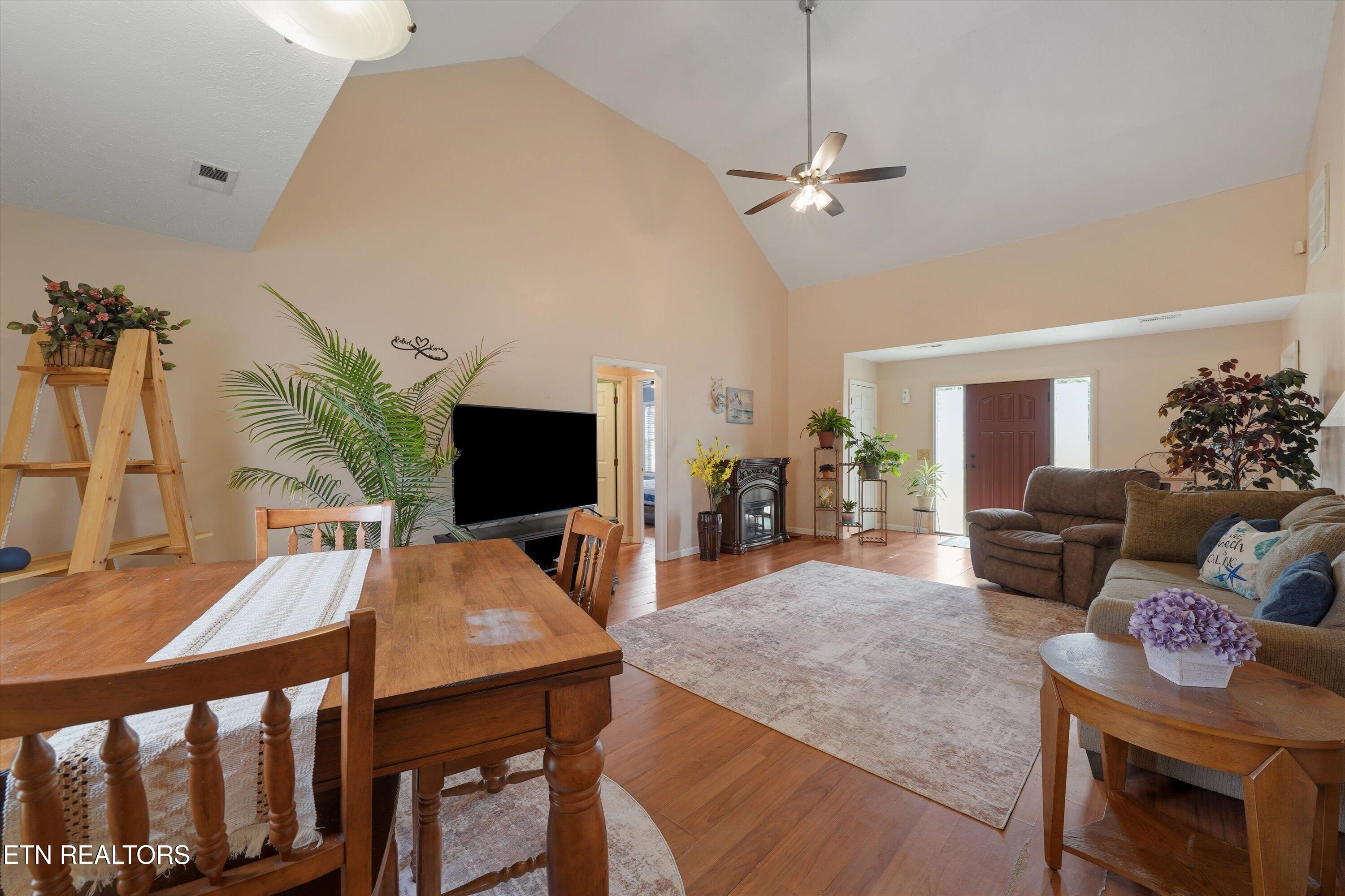 1220 Christianburg Lane Sweetwater TN 37874