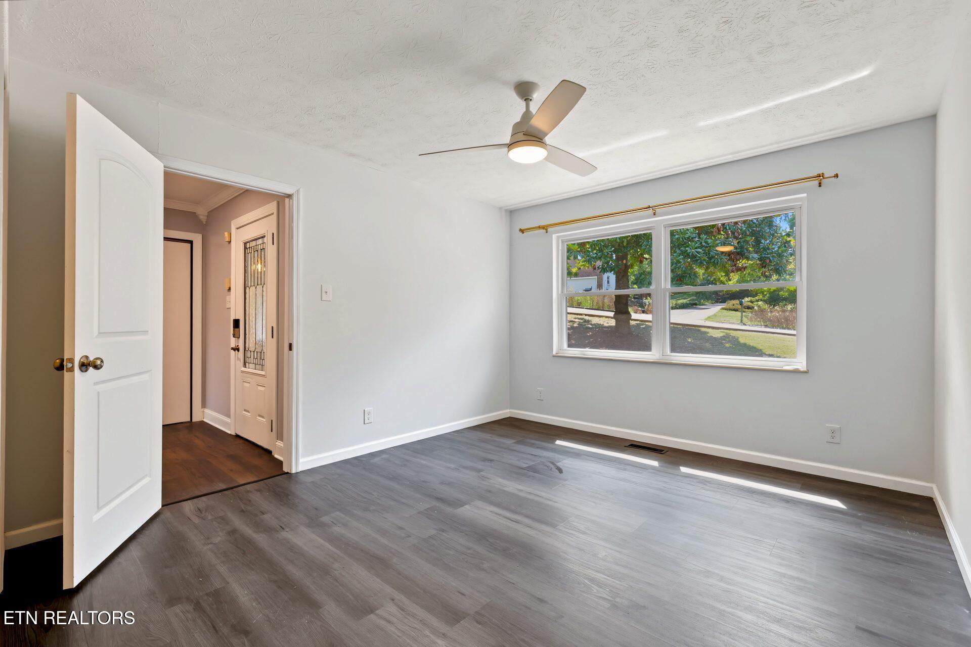 14 Cooper Lane Oak Ridge TN 37830