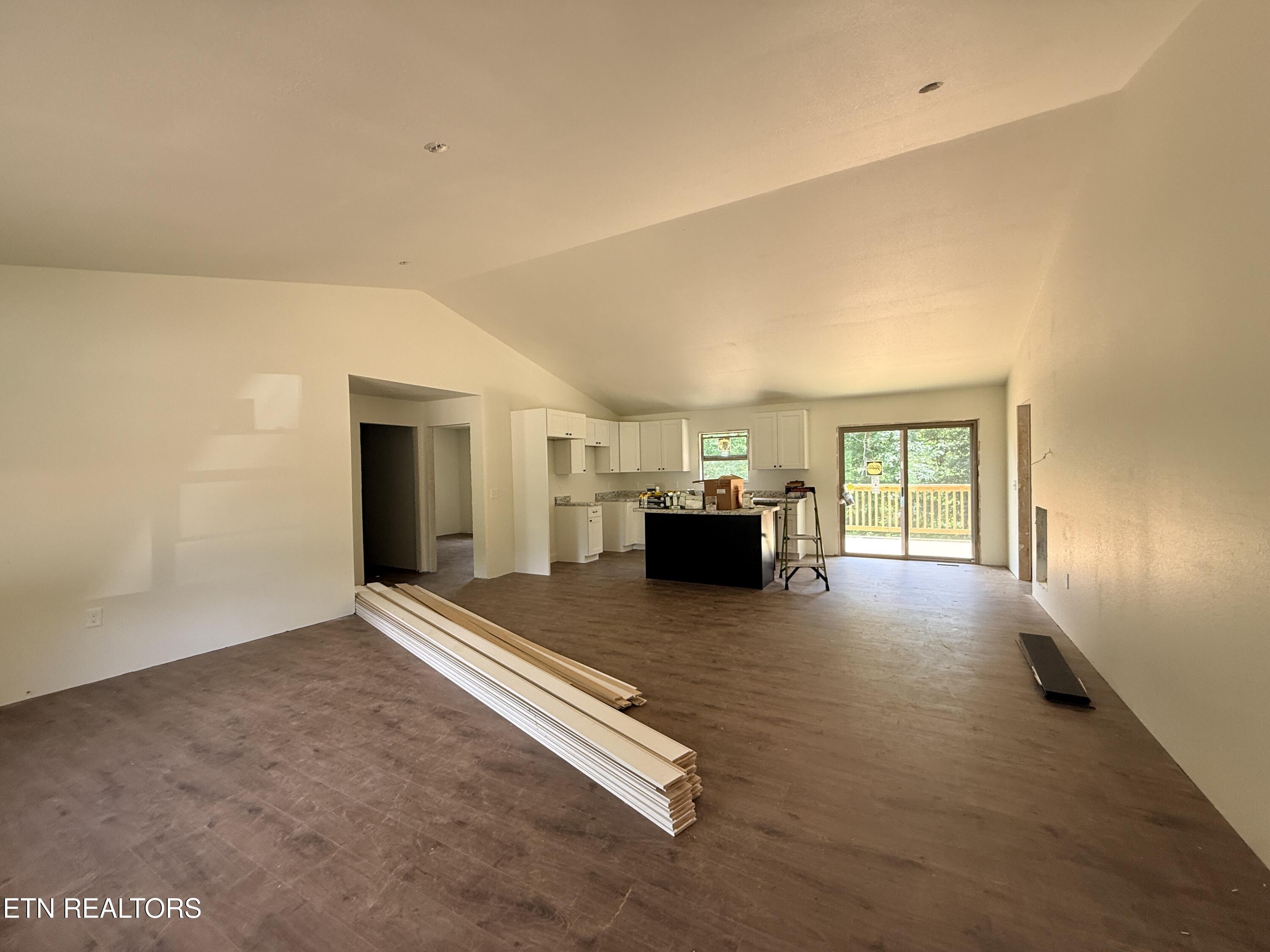 352 Old Wes Baldwin Road Jamestown TN 38556