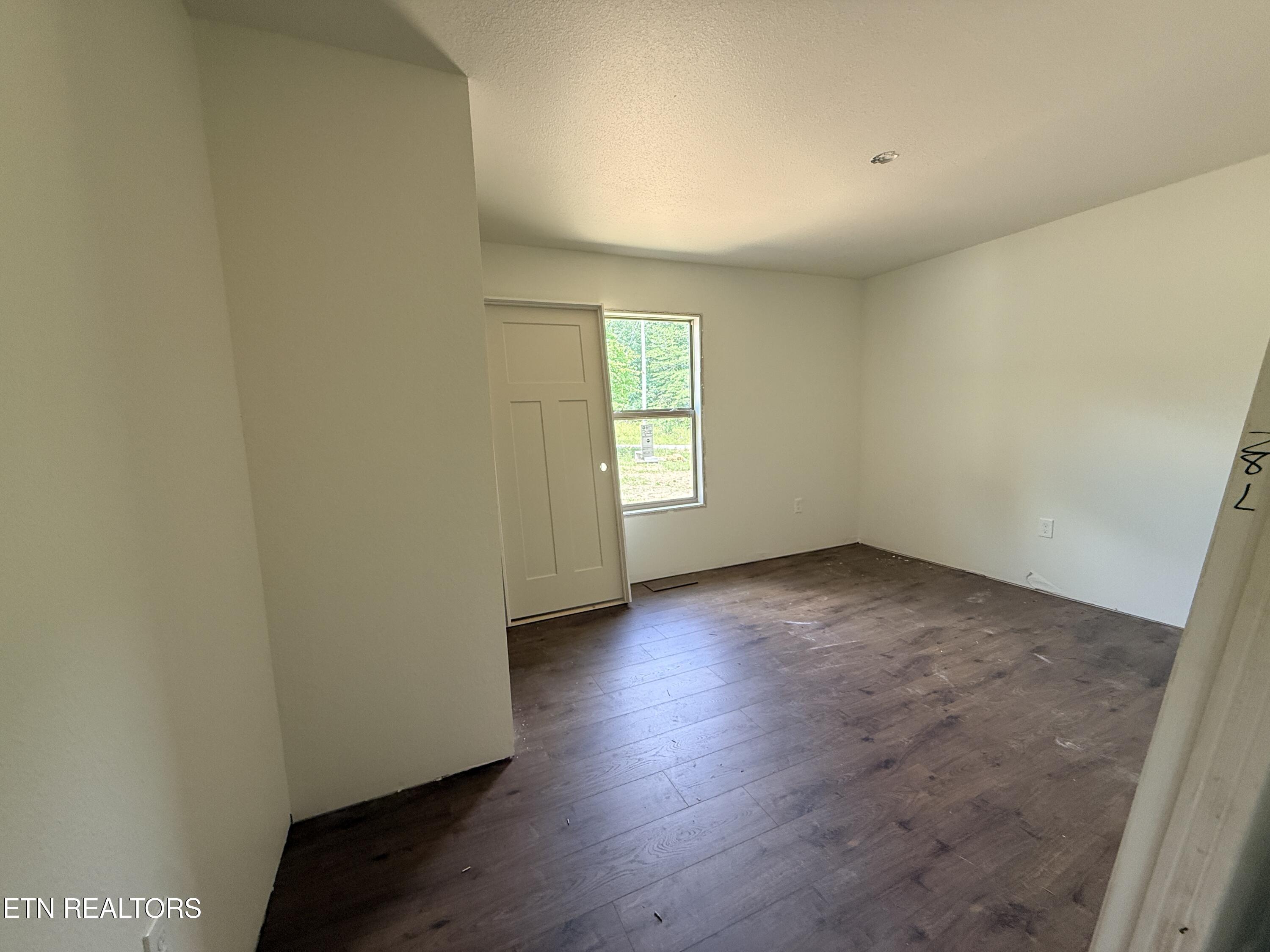 352 Old Wes Baldwin Road Jamestown TN 38556