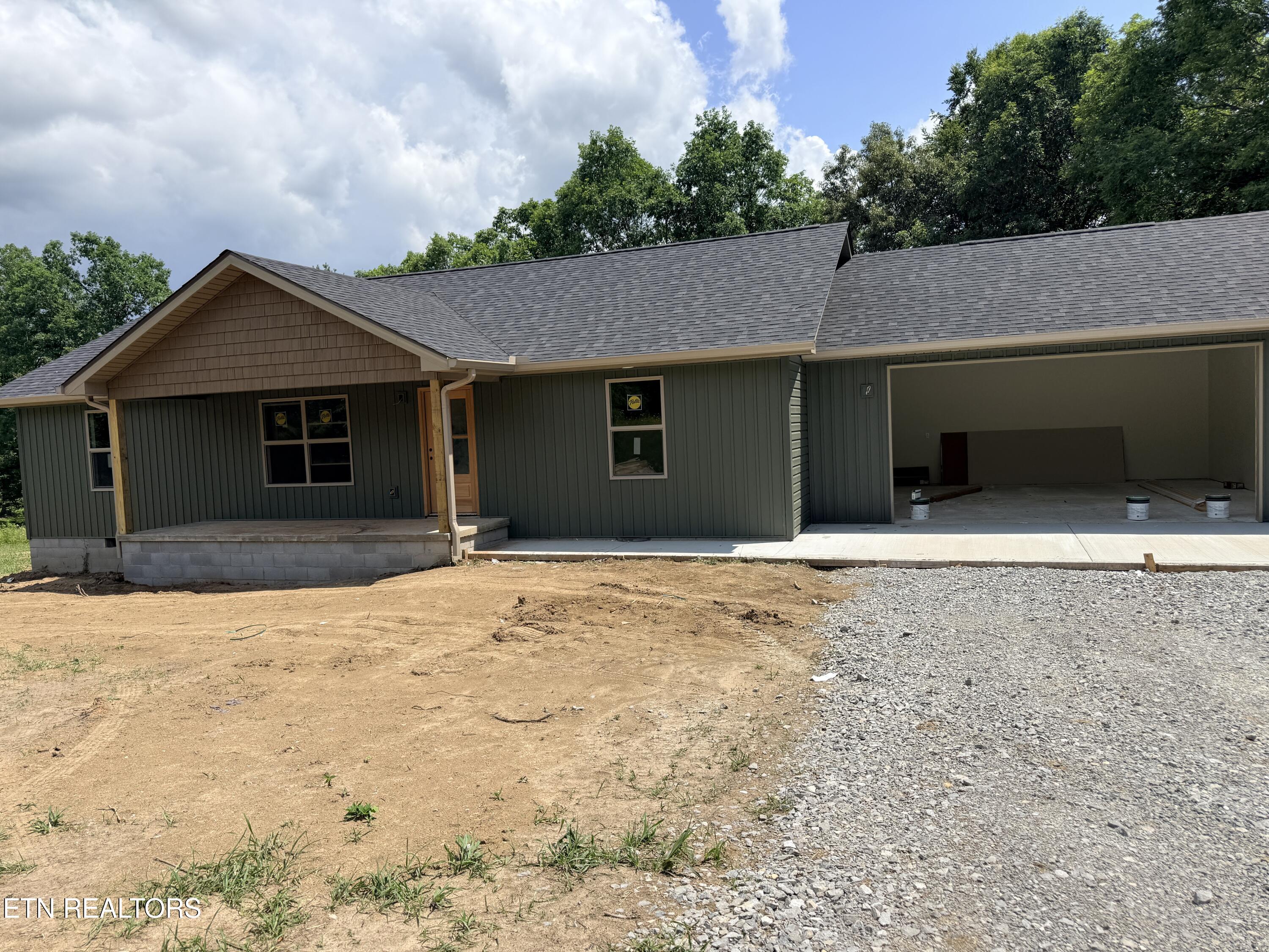352 Old Wes Baldwin Road Jamestown TN 38556