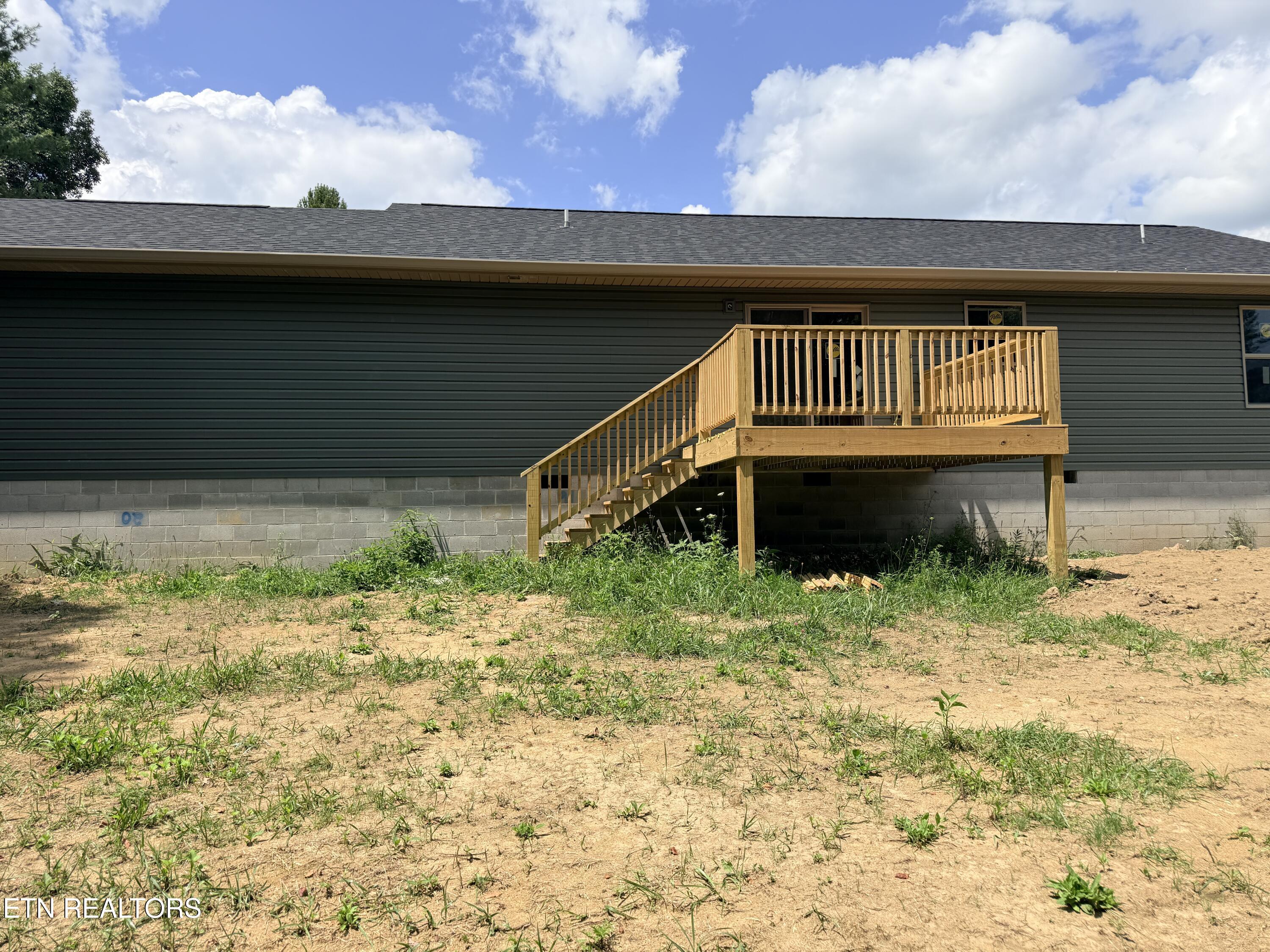352 Old Wes Baldwin Road Jamestown TN 38556