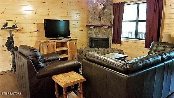 547 Hawks Trail Gatlinburg TN 37738