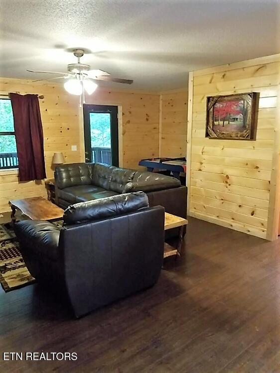 547 Hawks Trail Gatlinburg TN 37738