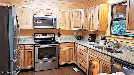 547 Hawks Trail Gatlinburg TN 37738