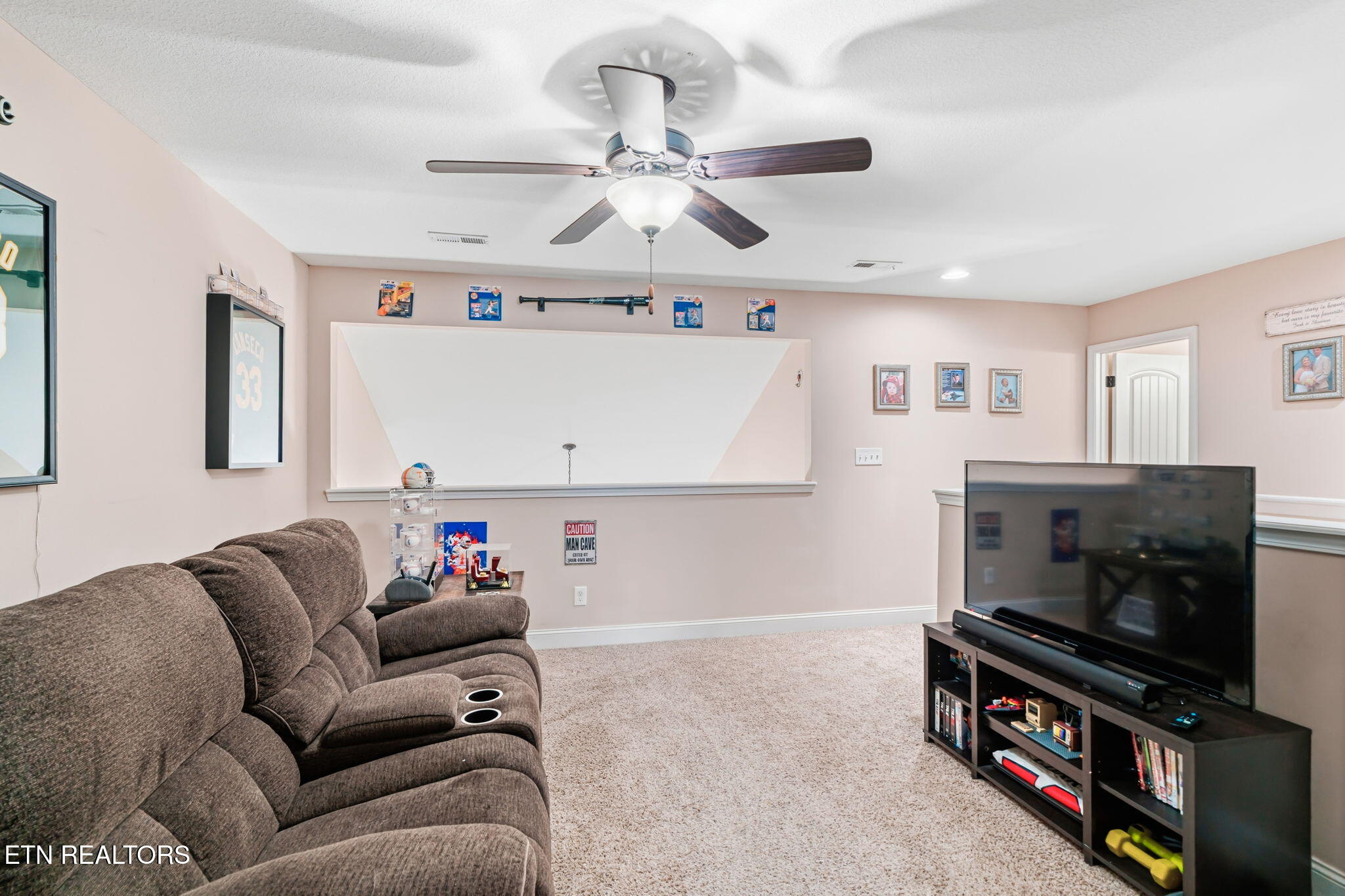 2408 Talbott Way Powell TN 37849