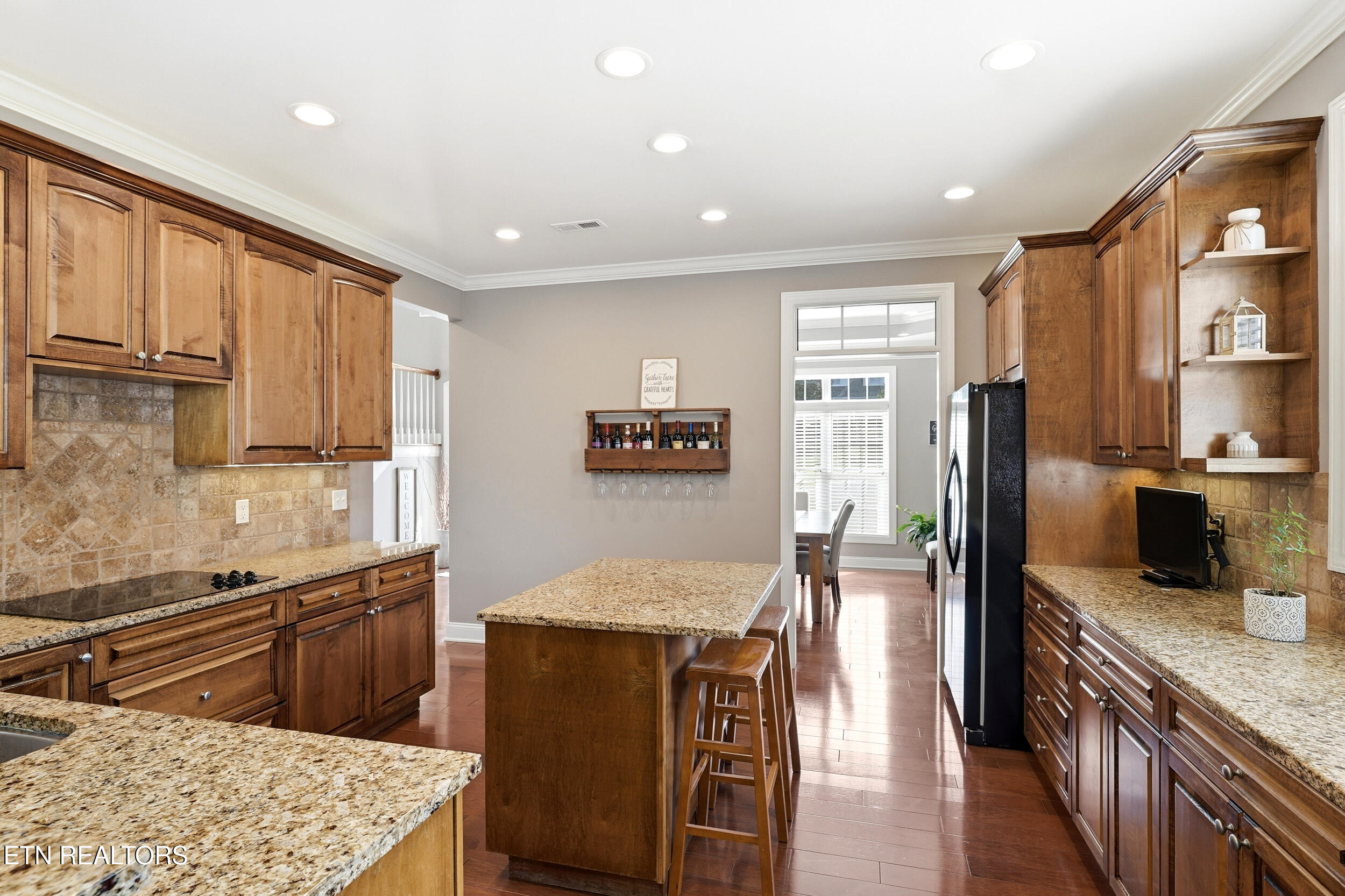 1733 Burnside Drive Maryville TN 37801