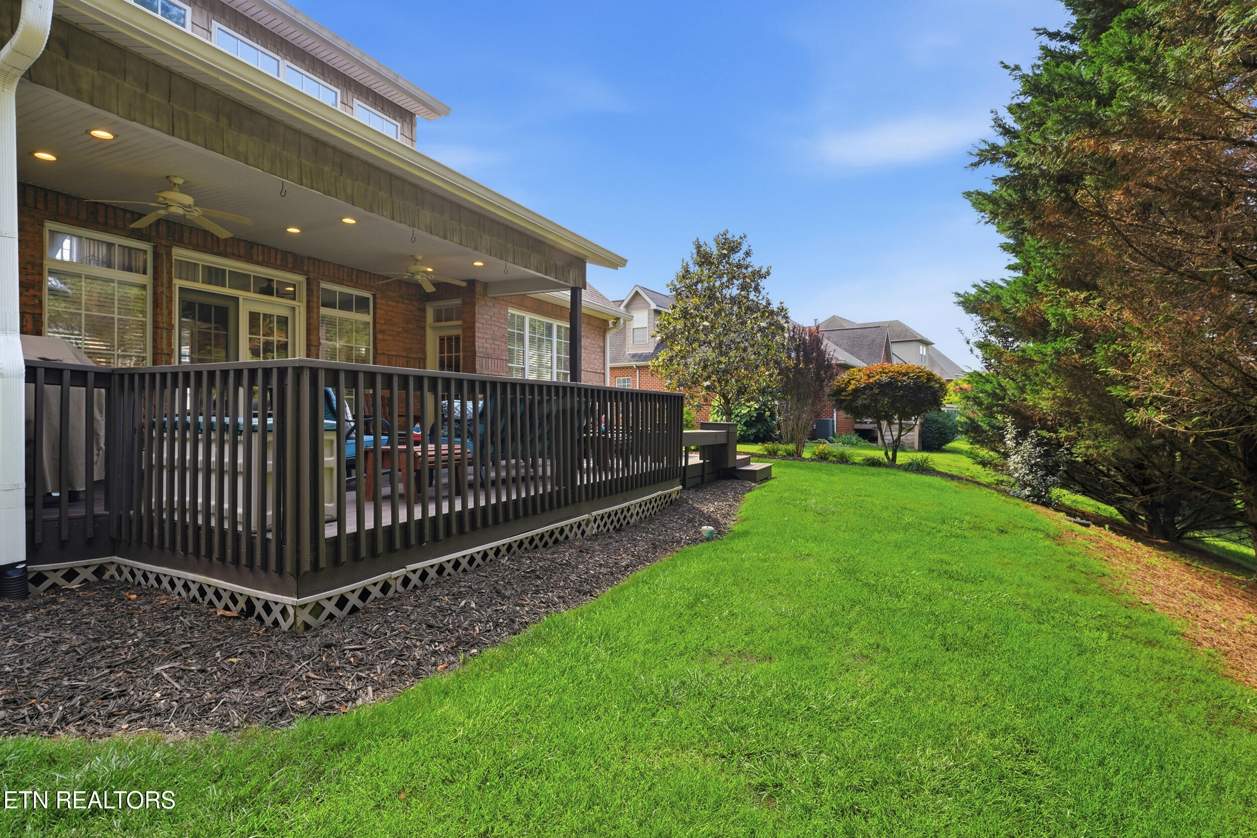 1733 Burnside Drive Maryville TN 37801