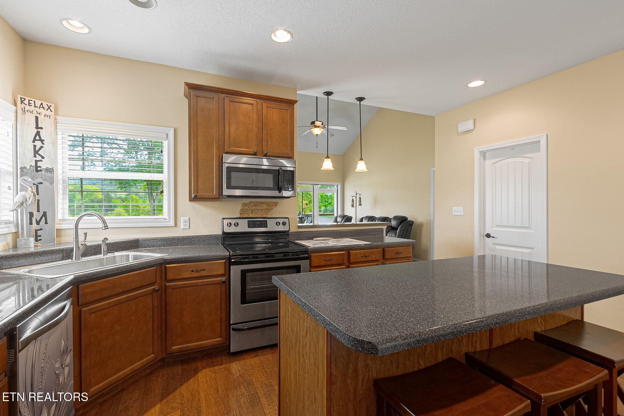 121 Twilight Boulevard Sharps Chapel TN 37866