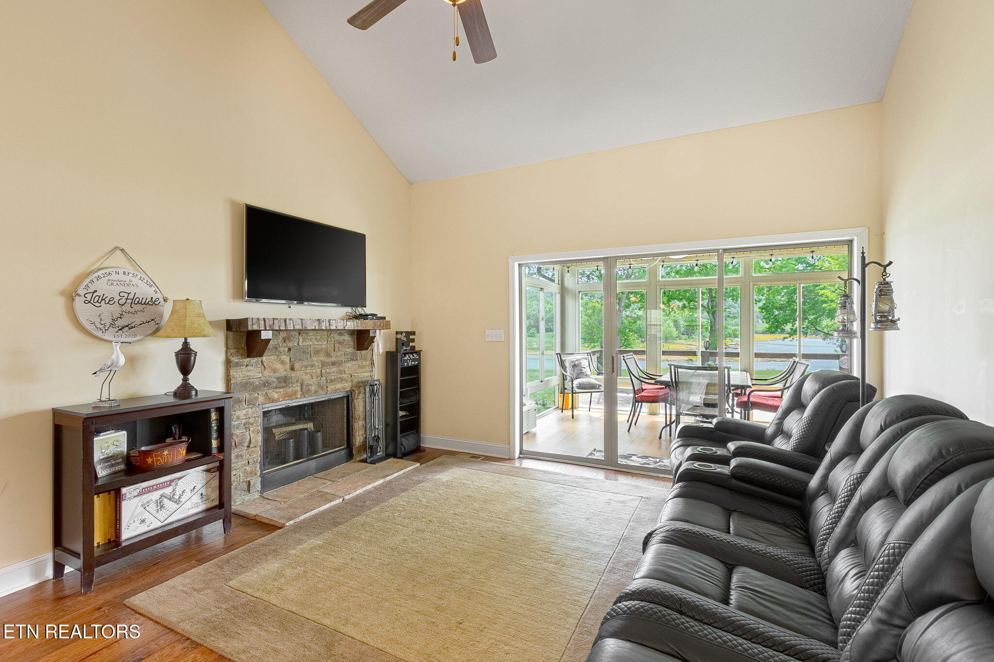 121 Twilight Boulevard Sharps Chapel TN 37866