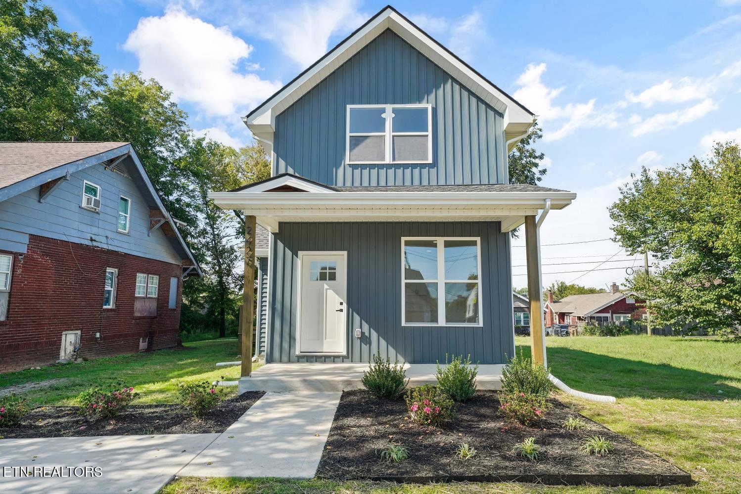 2427 Parkview Avenue Knoxville TN 37917