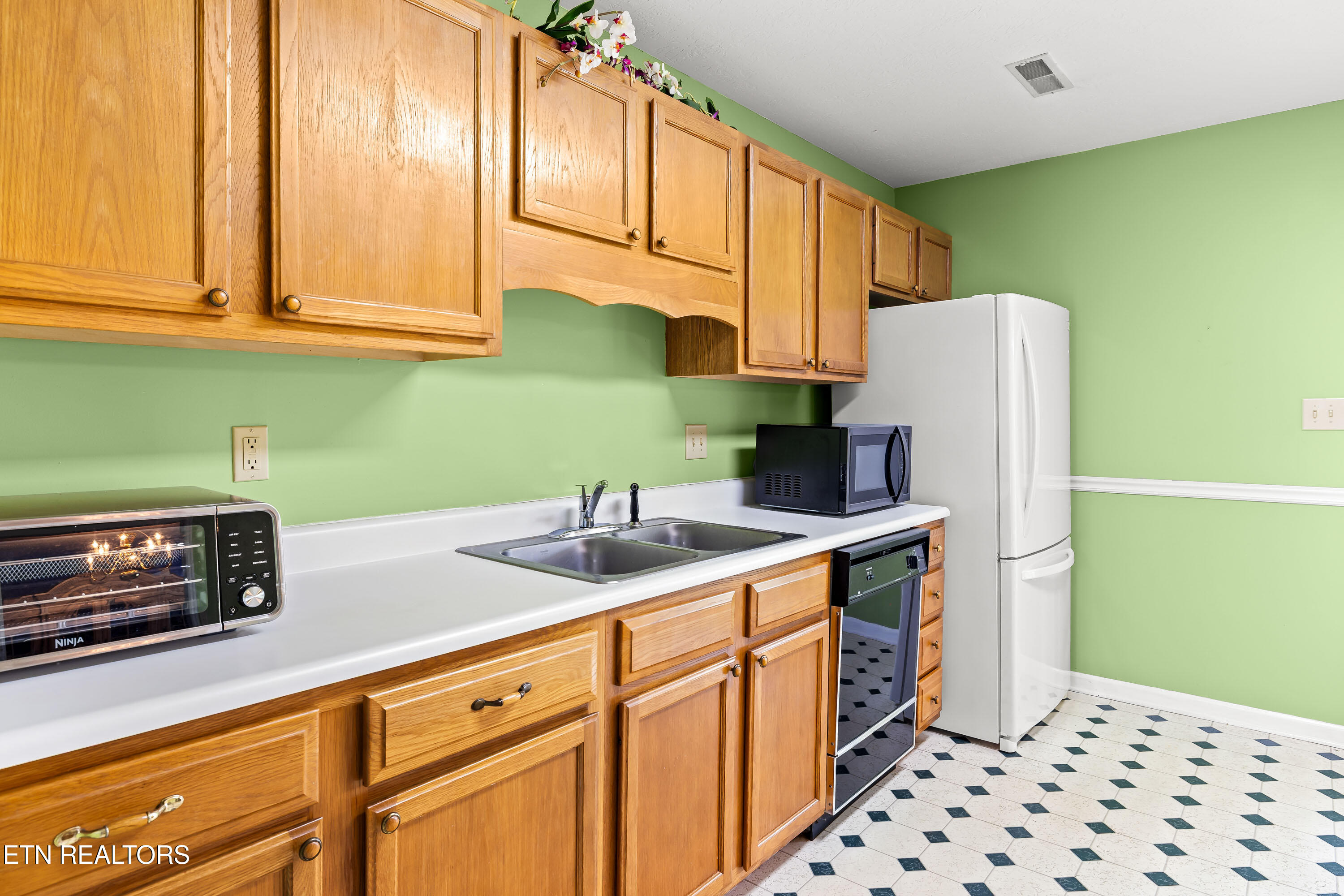 5748 Quail Run Drive Maryville TN 37804