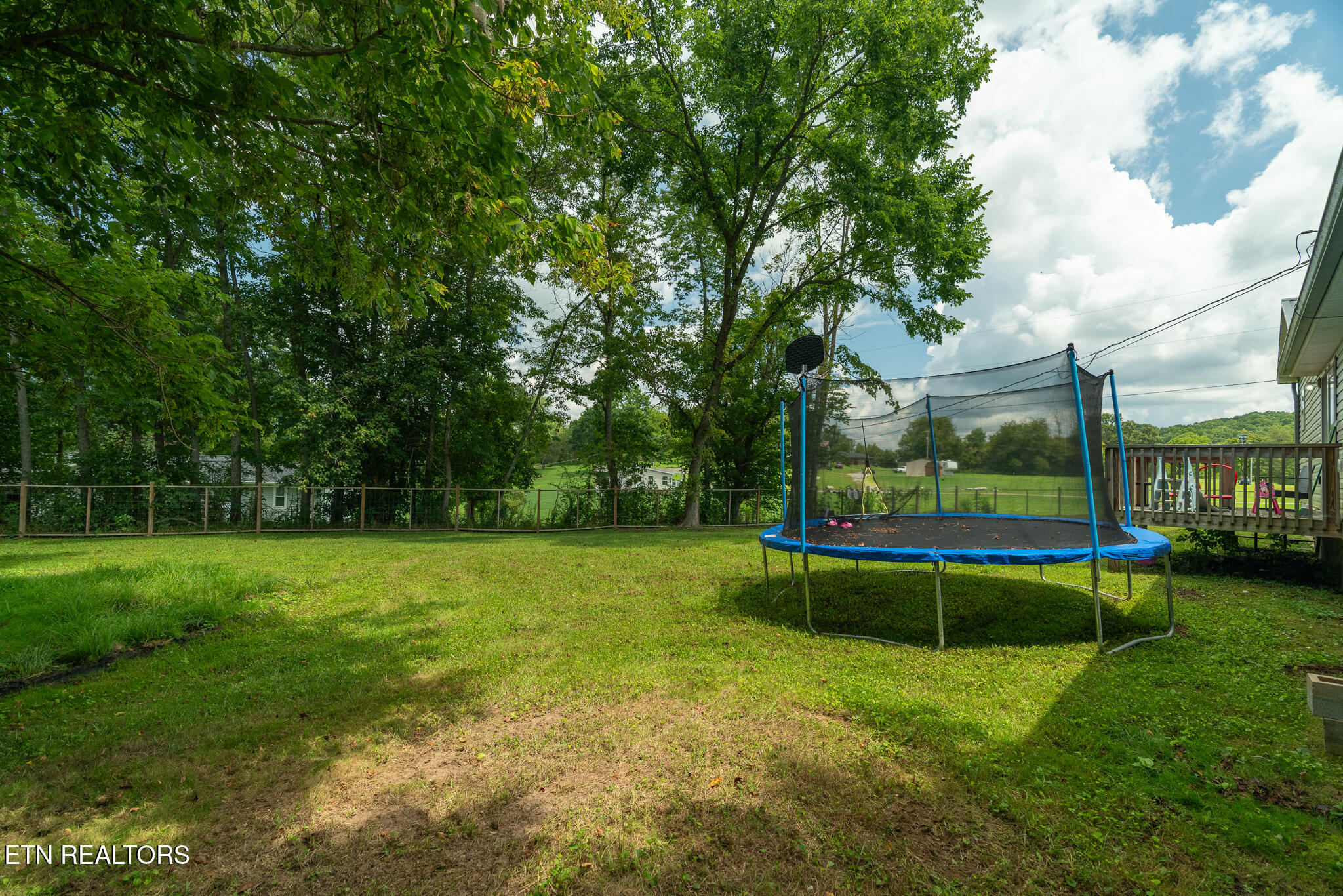 3406 Back Valley Road Speedwell TN 37870