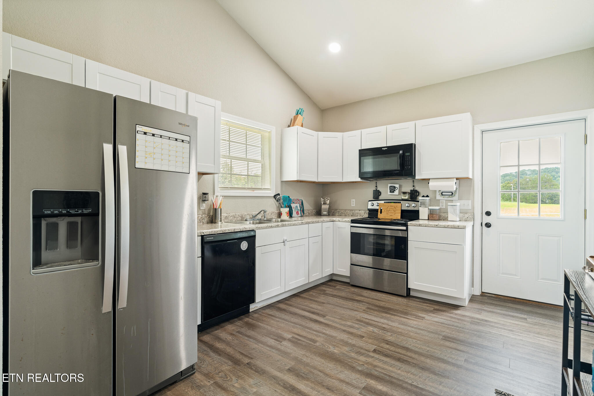 3406 Back Valley Road Speedwell TN 37870
