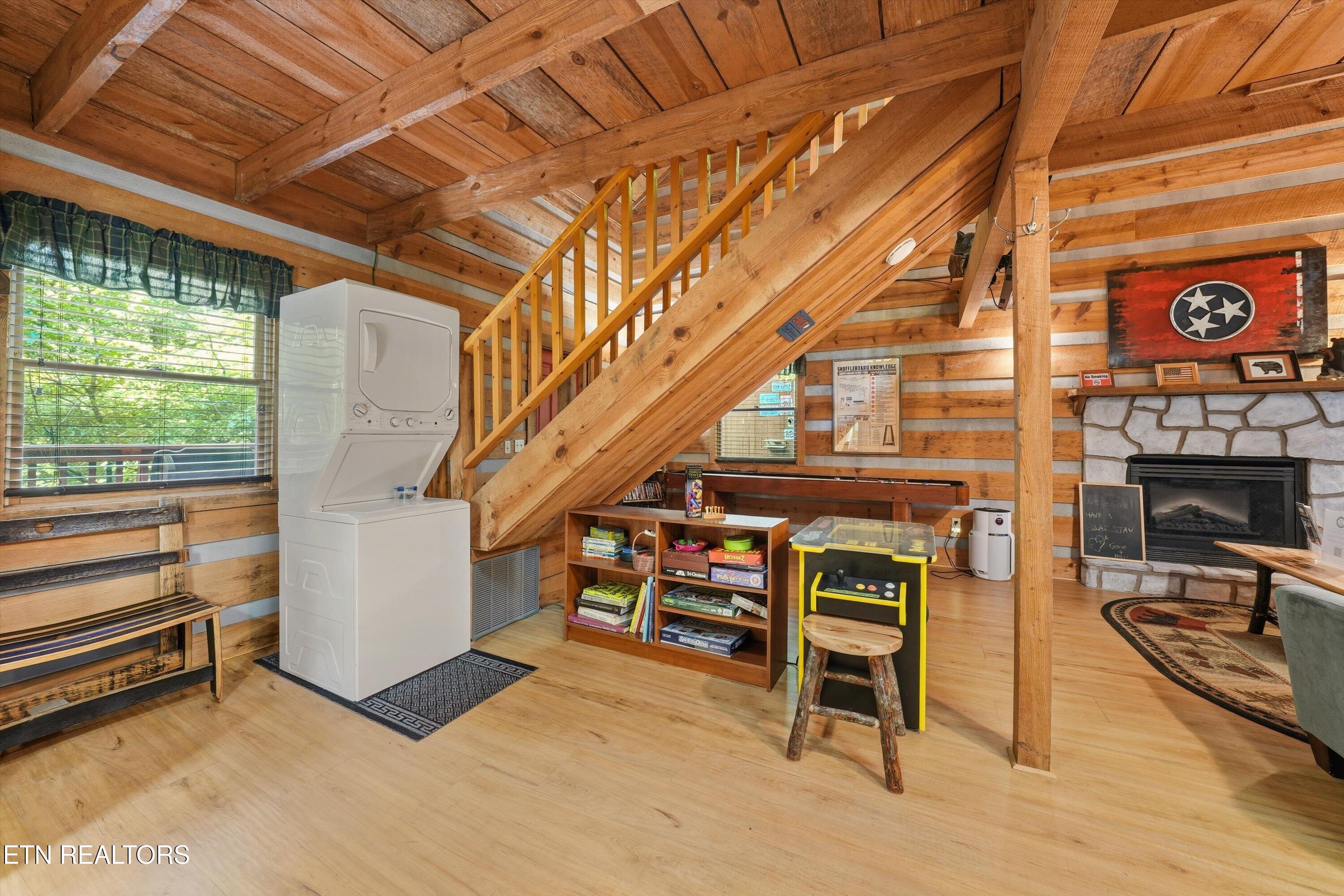 1918 Charles Lewis Way Sevierville TN 37876