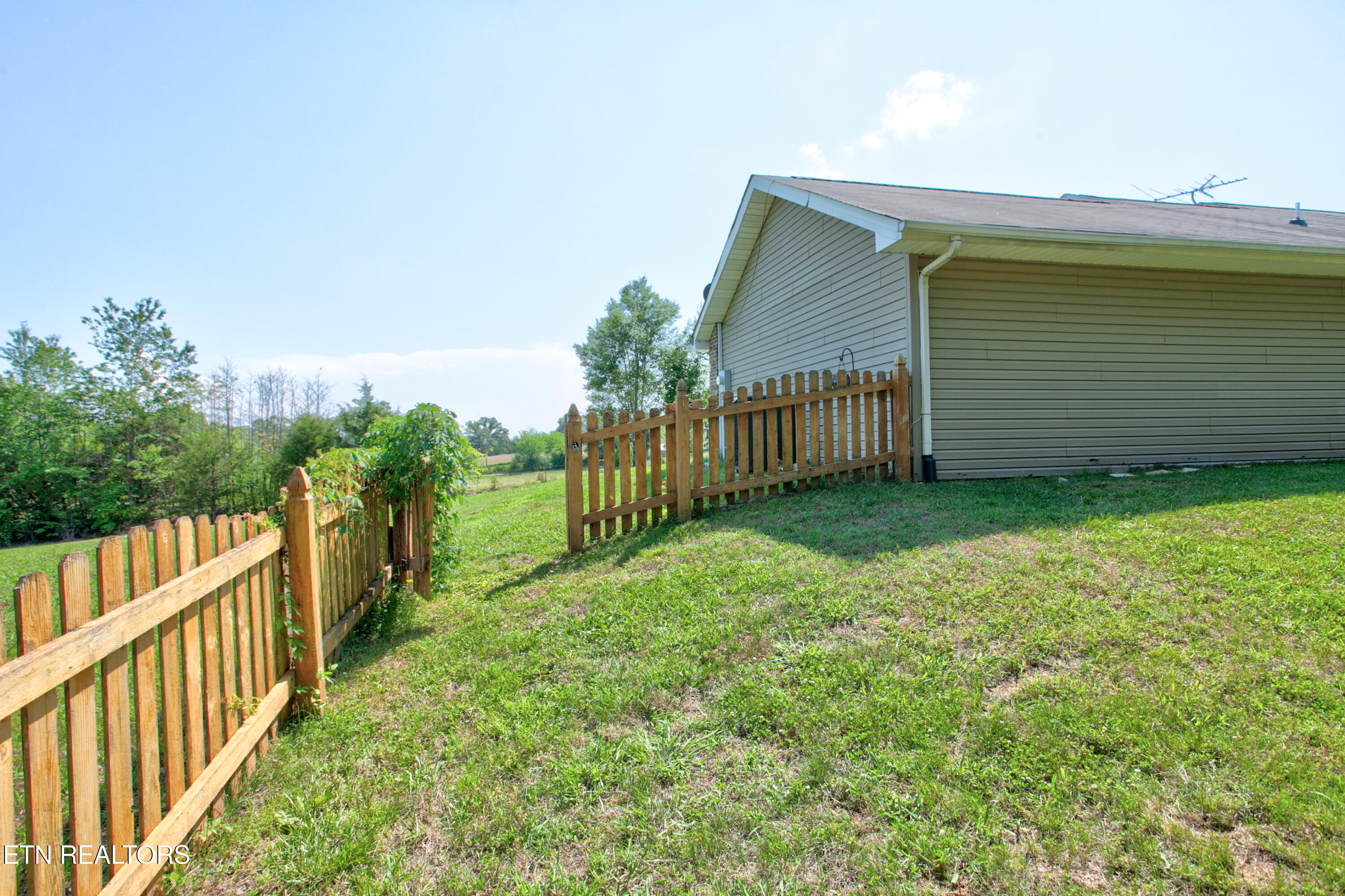 114 Rolling Acres Way Maryville TN 37801