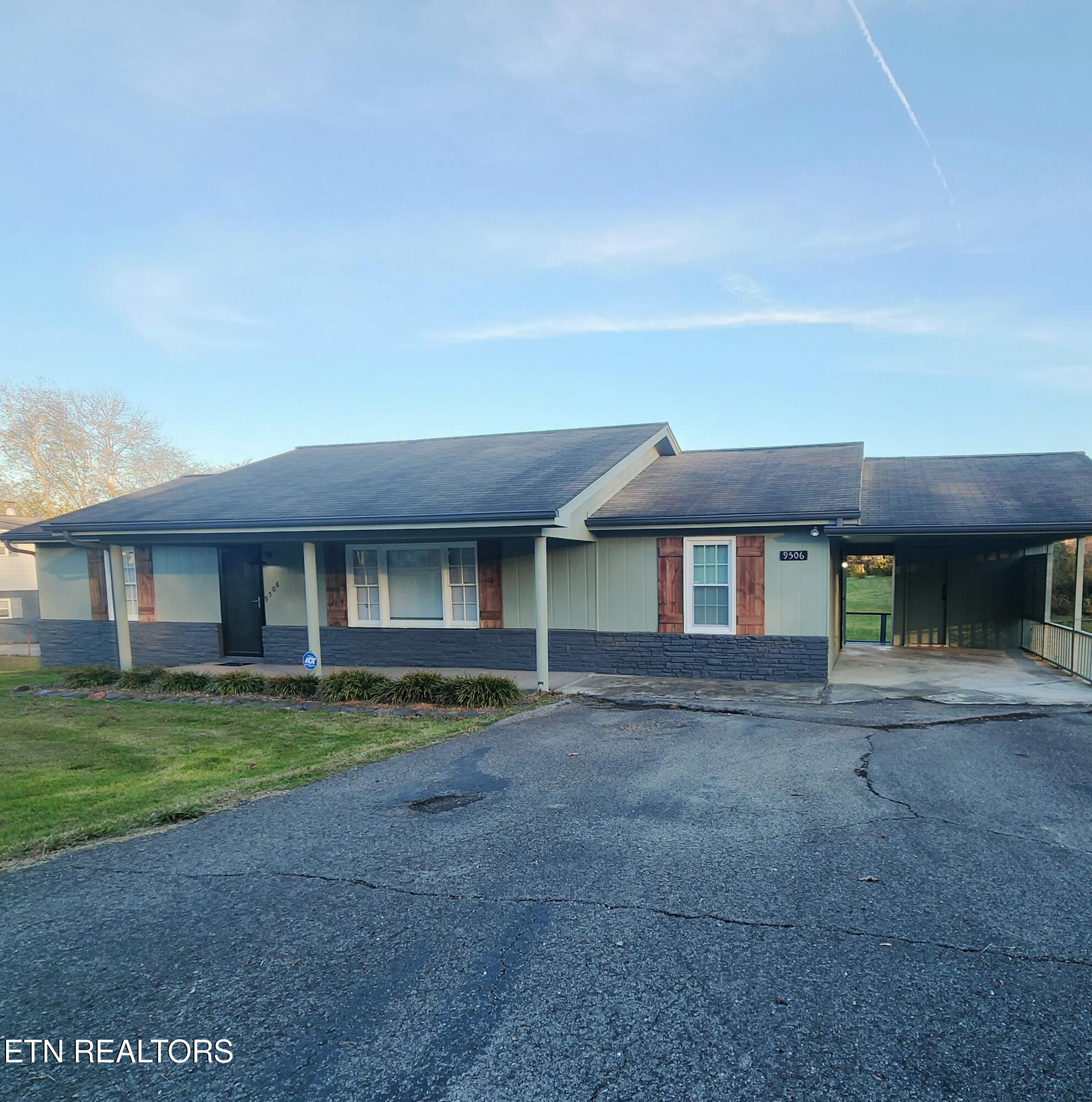 9506 Strawberry Plains Pike Strawberry Plains TN 37871