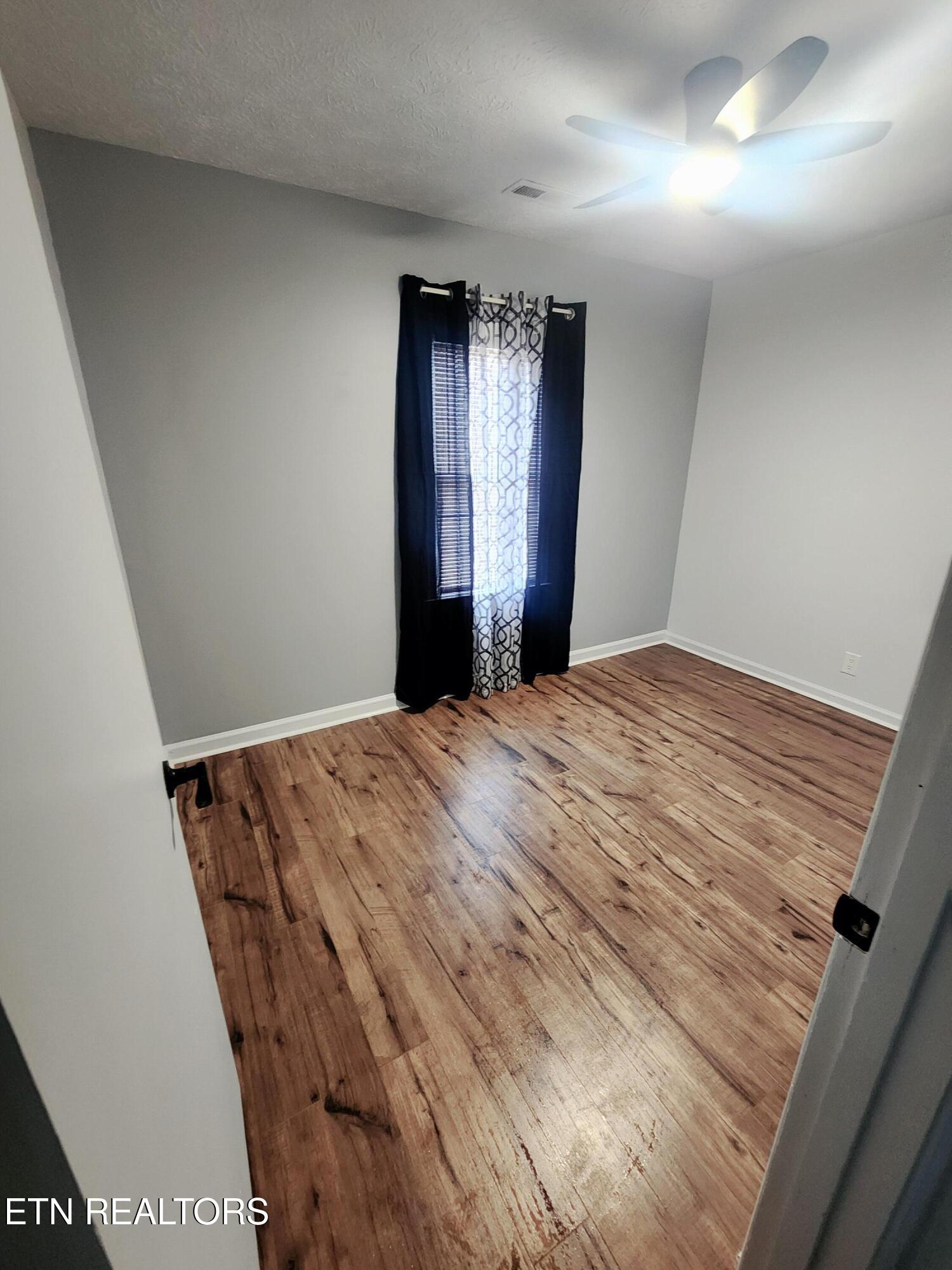 9506 Strawberry Plains Pike Strawberry Plains TN 37871