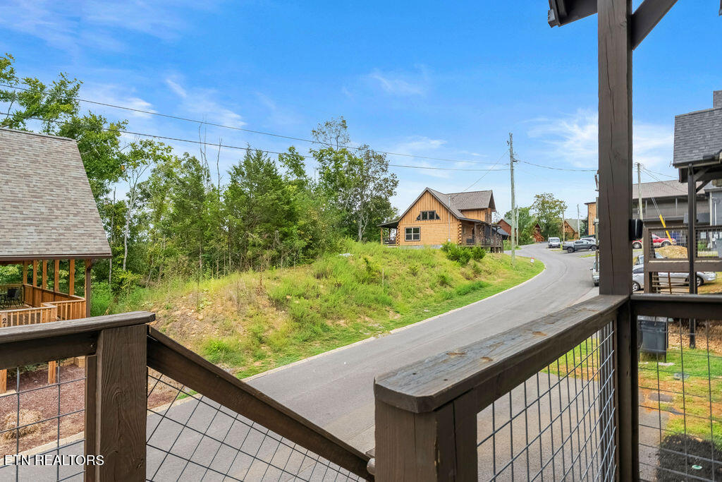 2111 Eagle Feather Drive Sevierville TN 37876